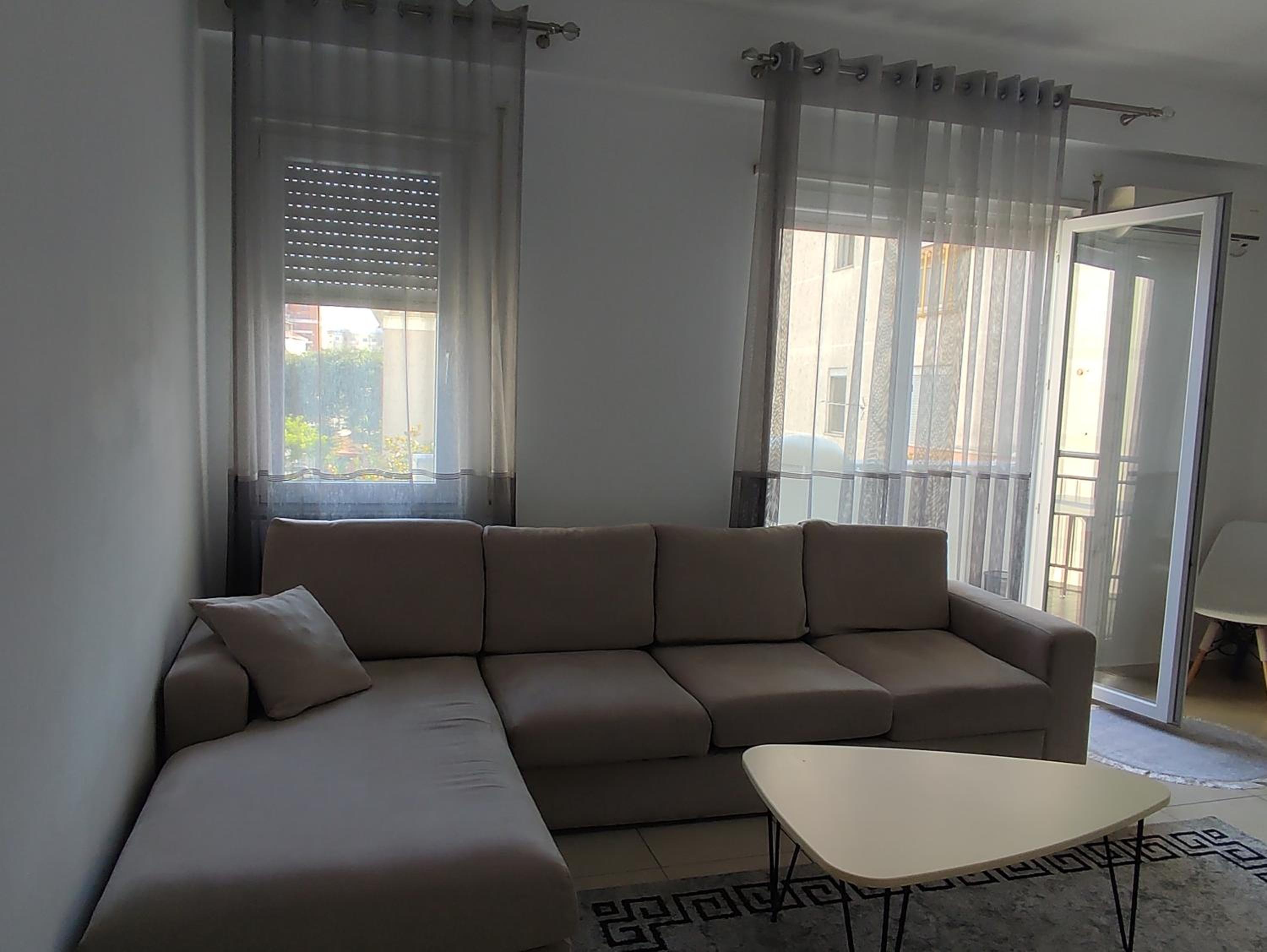 COMFY CITY CENTER APARTMENT