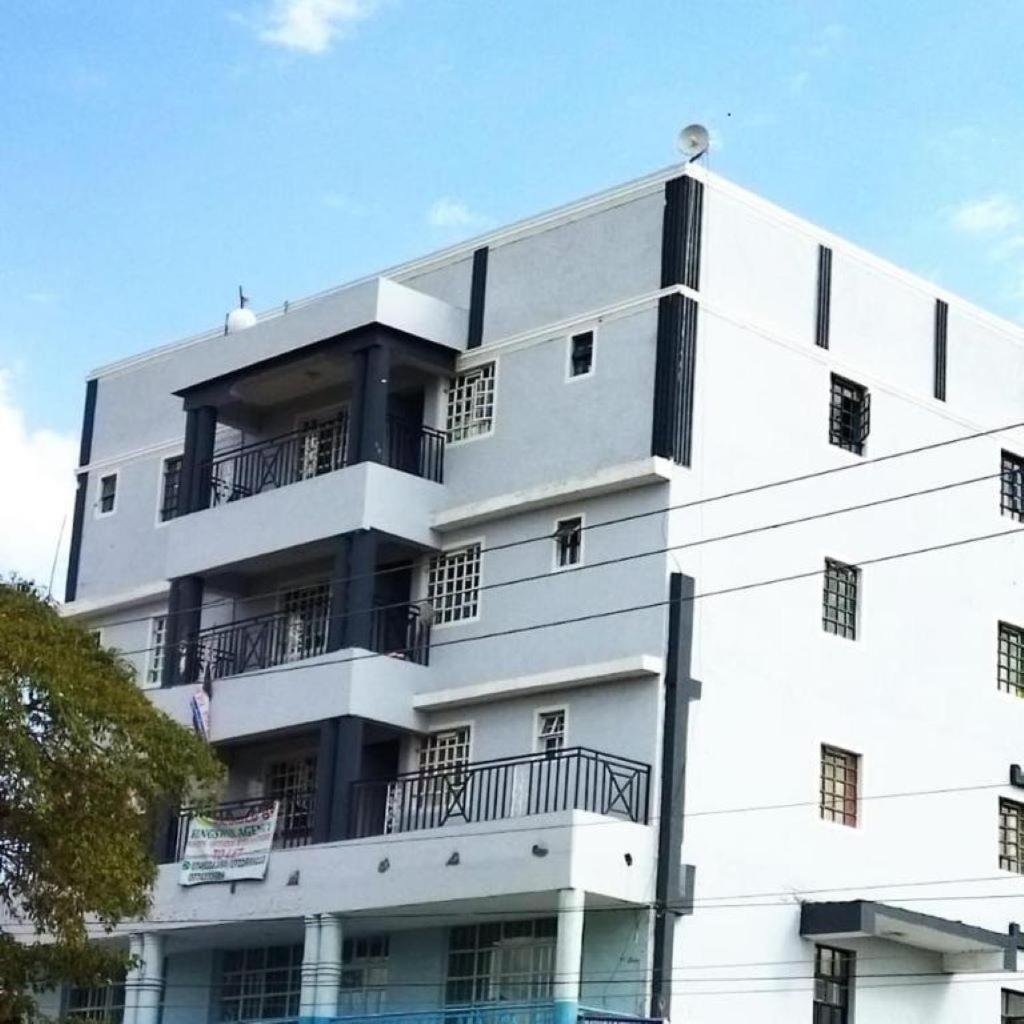 Classy Furnished Studio Apartment. Naivasha Town view 4