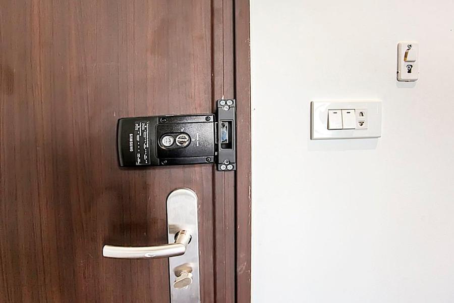 Hanoi Home 3 - Luxury Apartment in Tay Ho street