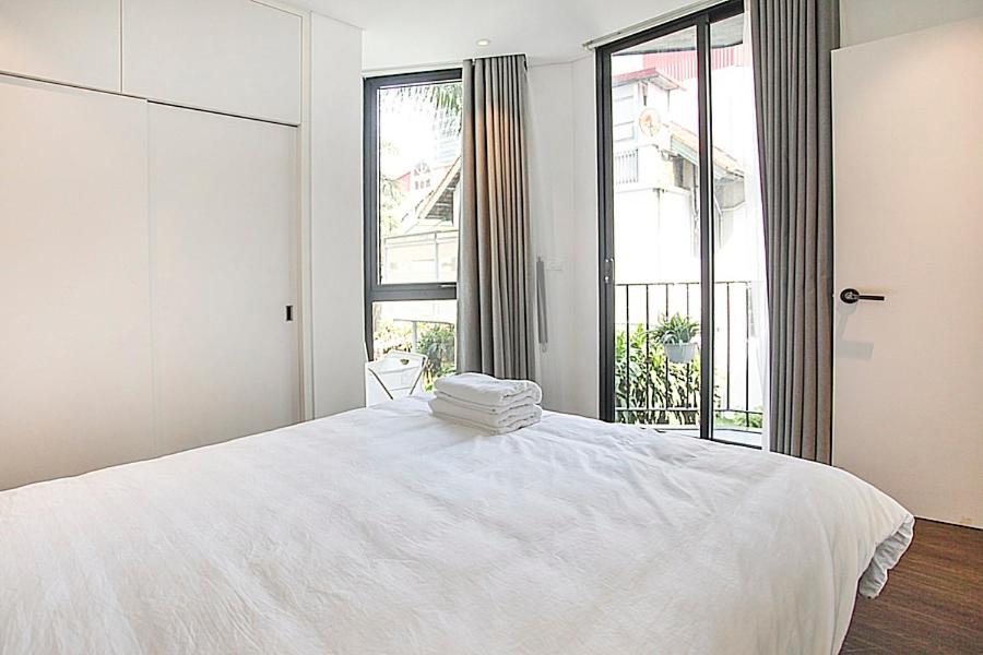 Hanoi Home 3 - Luxury Apartment in Tay Ho street