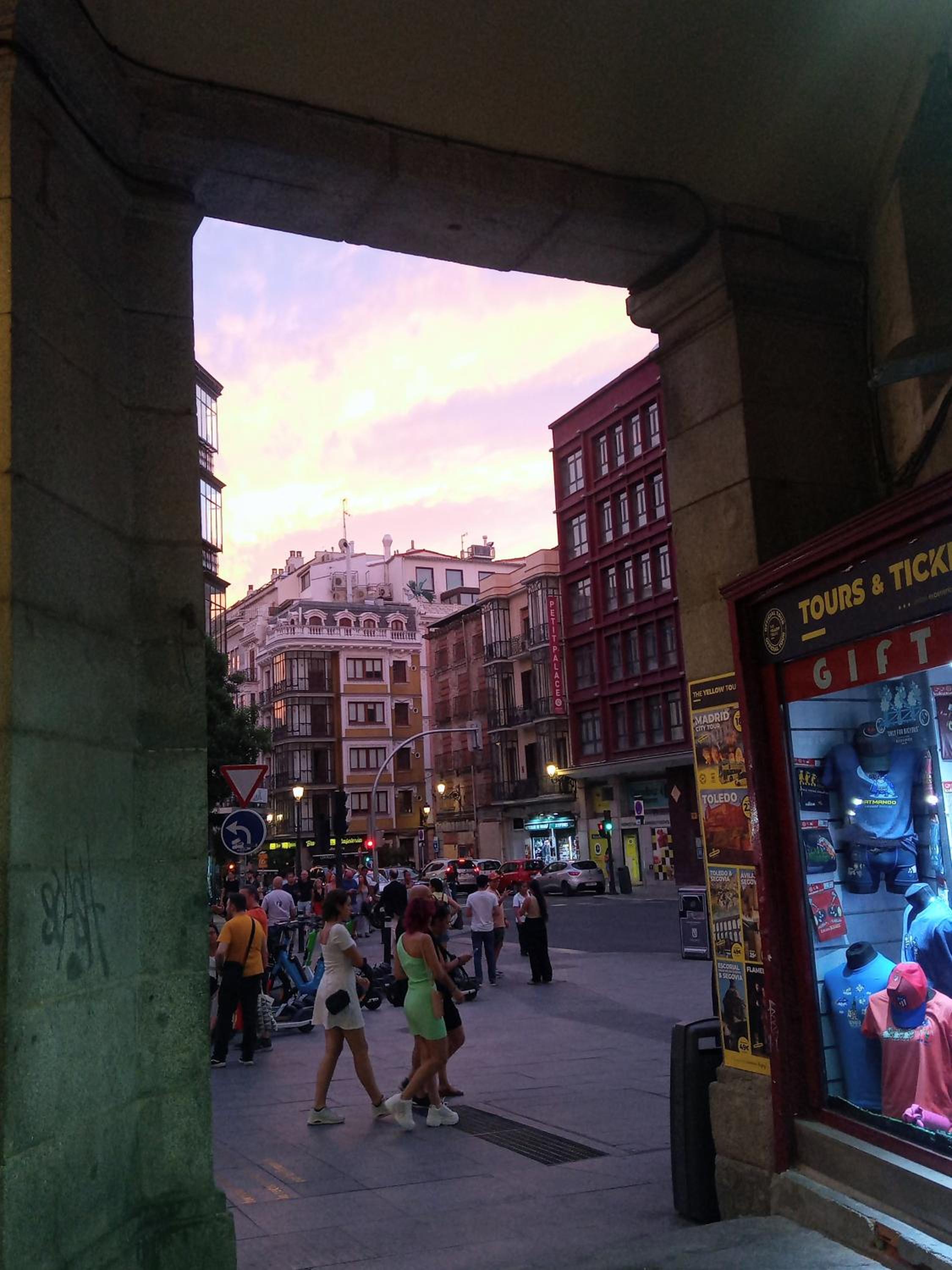 Aparthotel ARDMADRID Centro