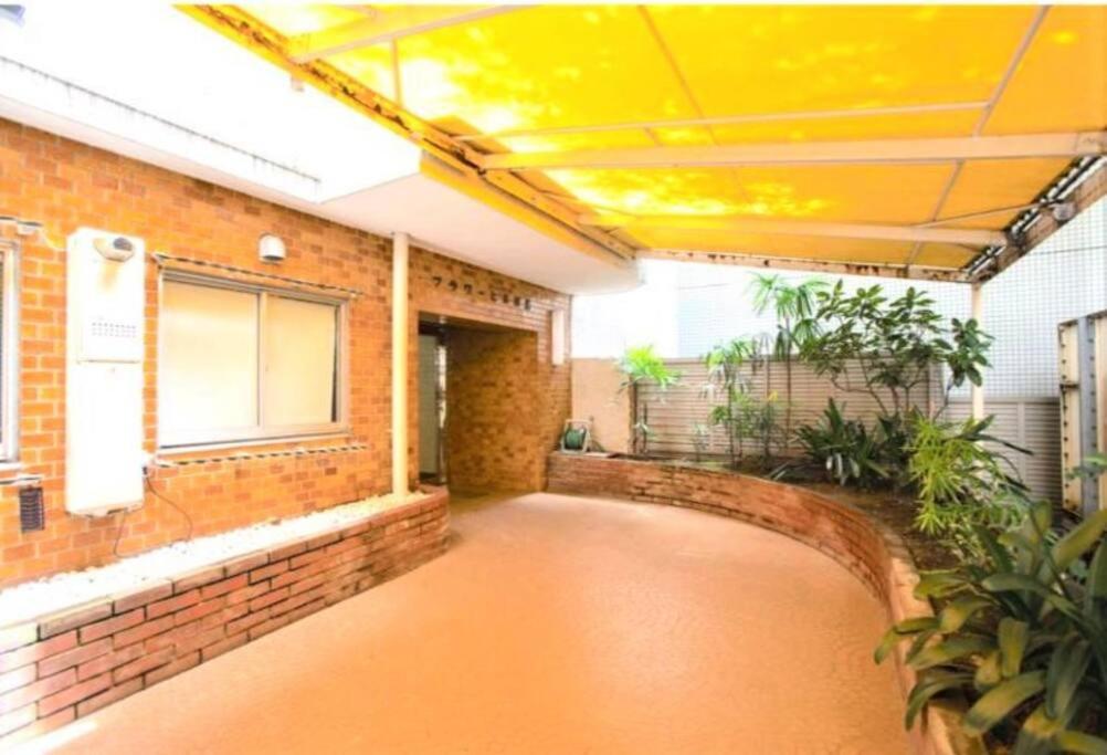 LUCKY house53
