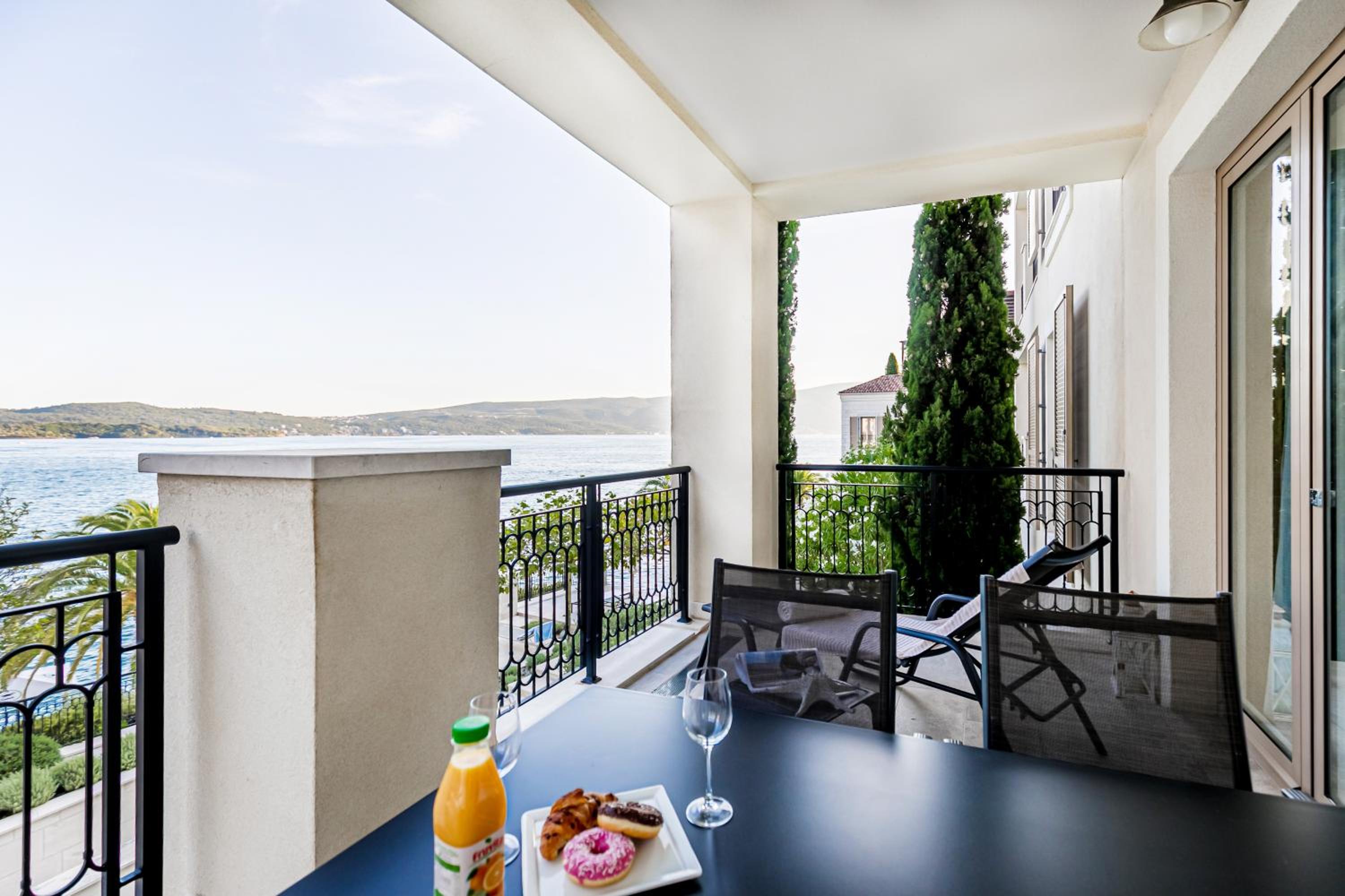 Porto Montesun Apartments view 5