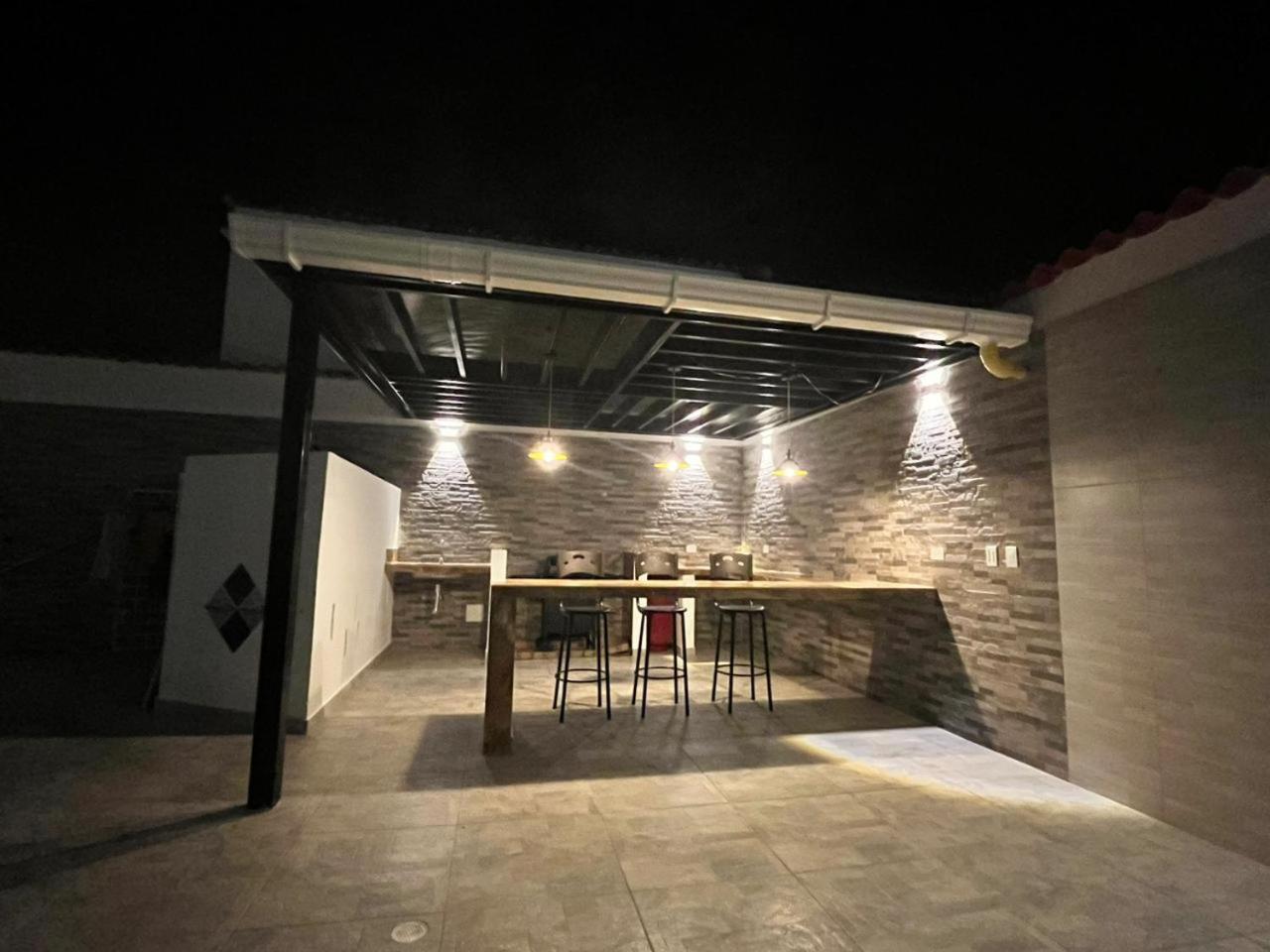 Hermosa y espaciosa casa familiar en Anapoima