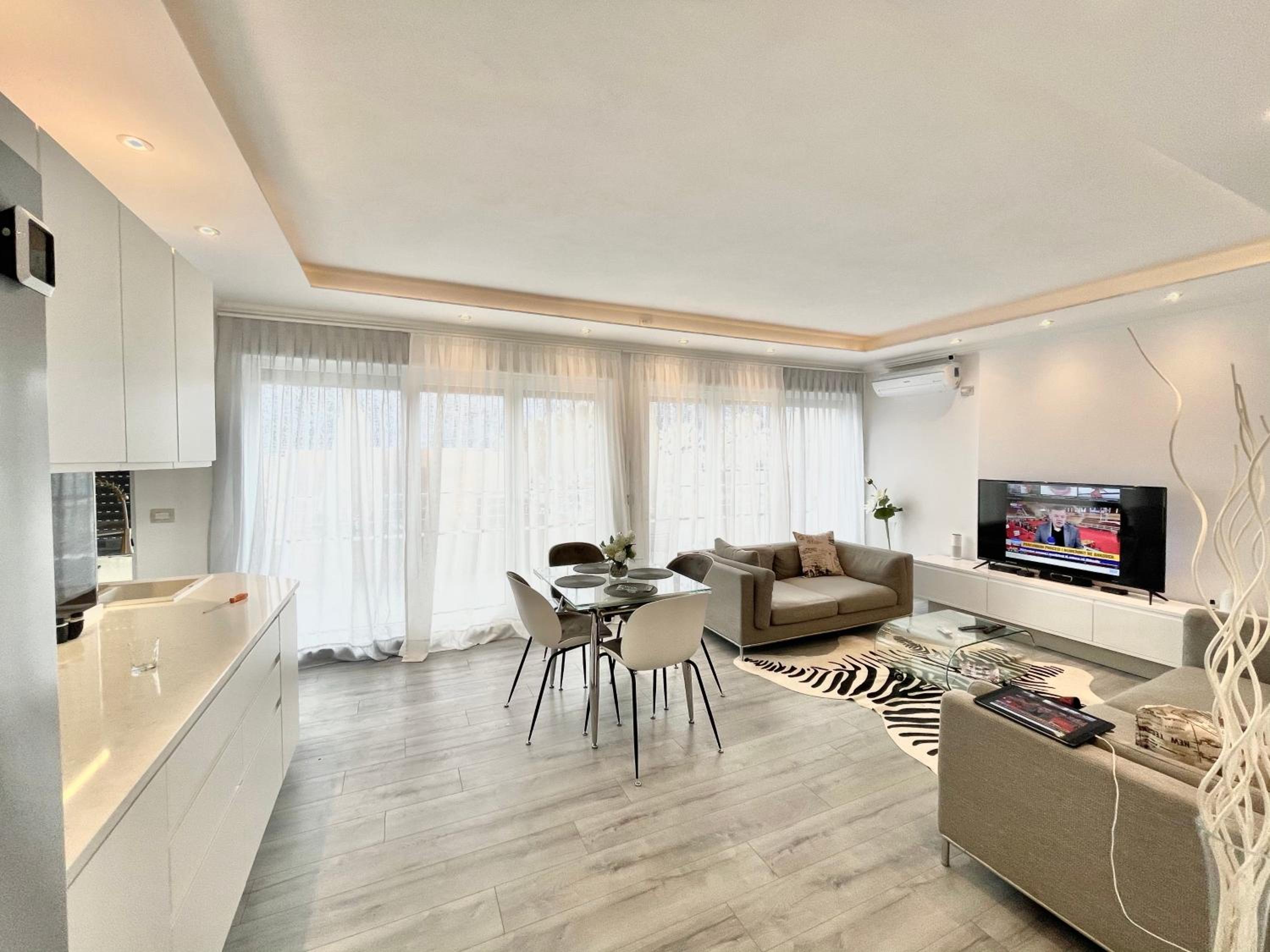 Durres Currila RELAX Beach Lifestyle