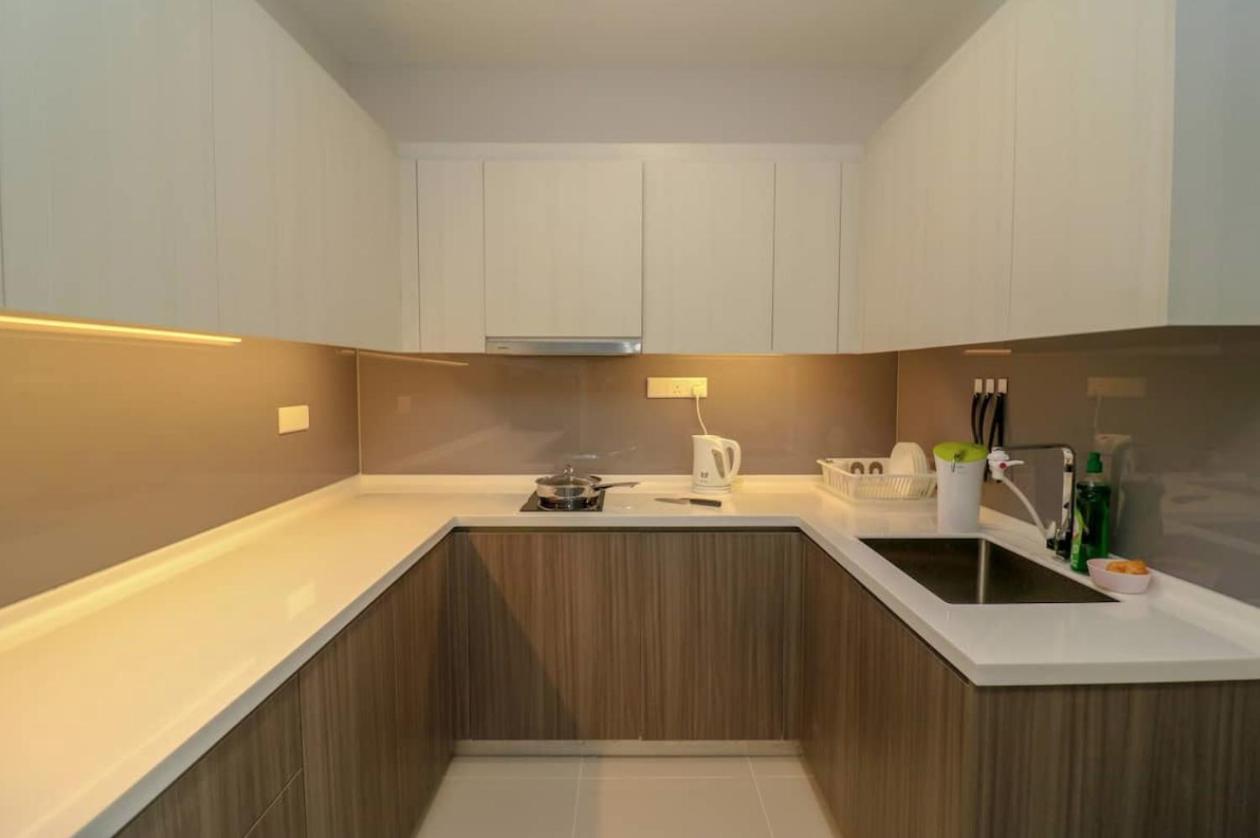 Suasana Suite by RR JBcity