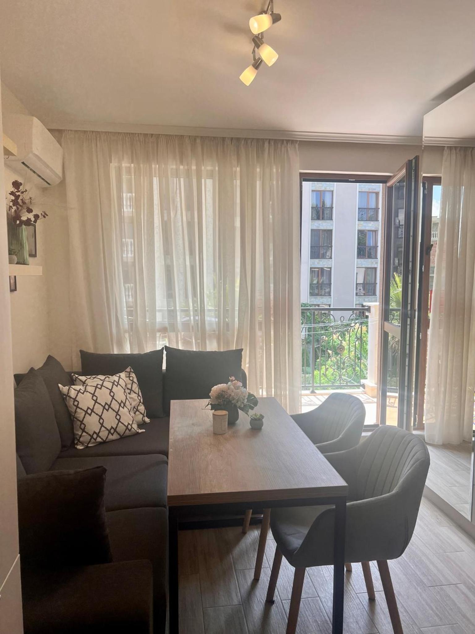 Wonderful Deluxe Appartement in Cascadas Family Resort Sunny Beach
