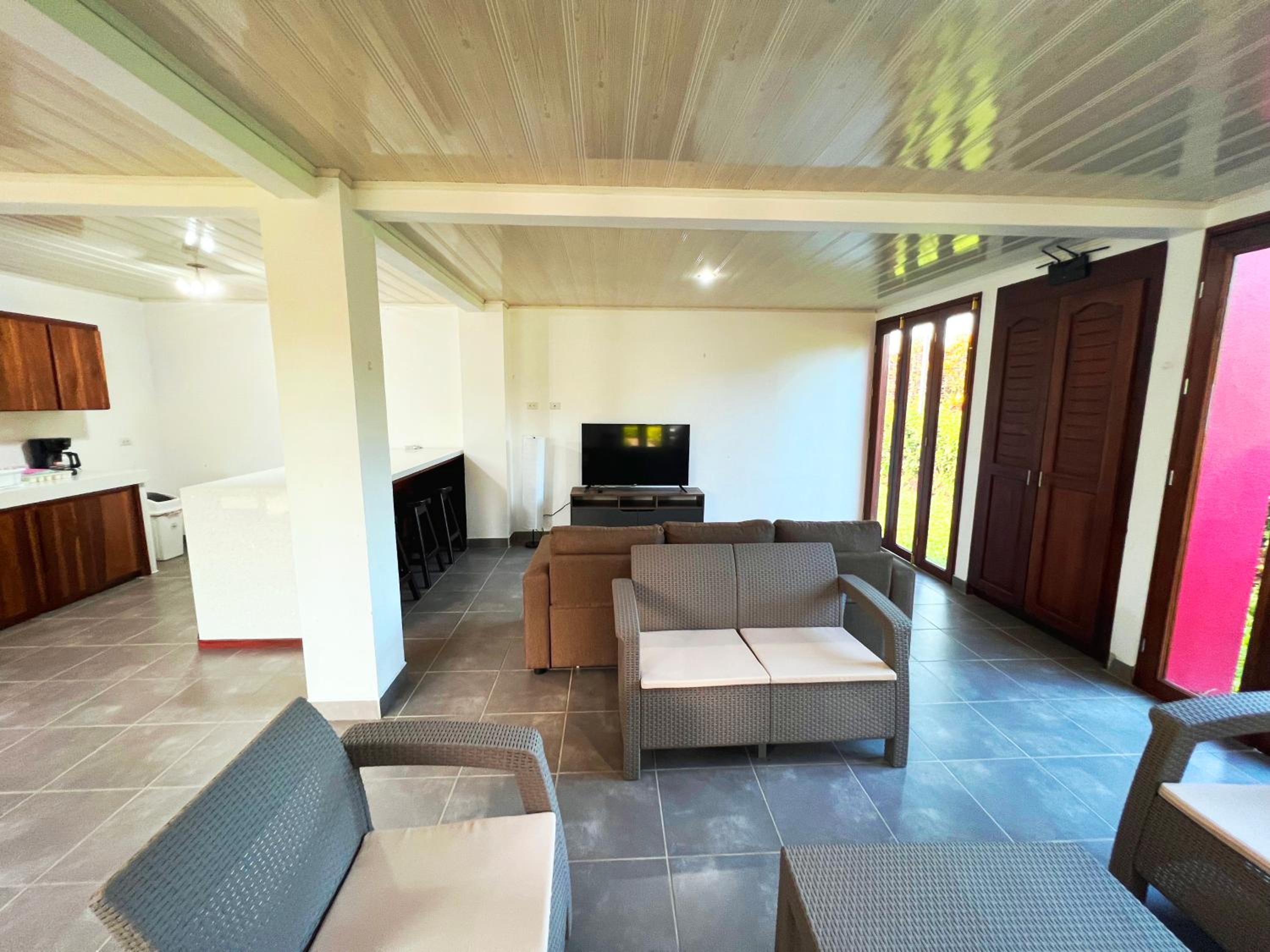 La Casa Pina Pacifica near La Fortuna