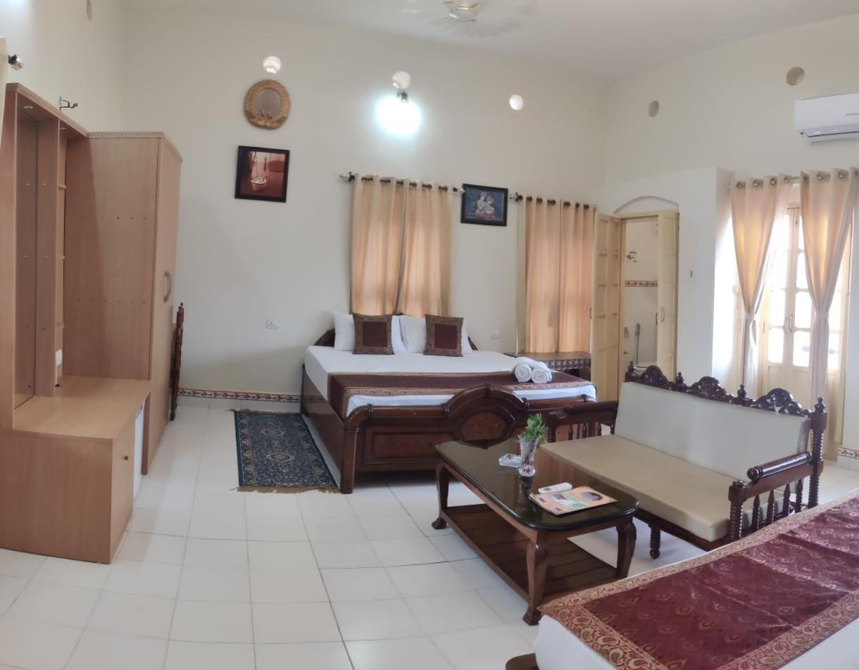 Shiva Ganges View Guest House view 4