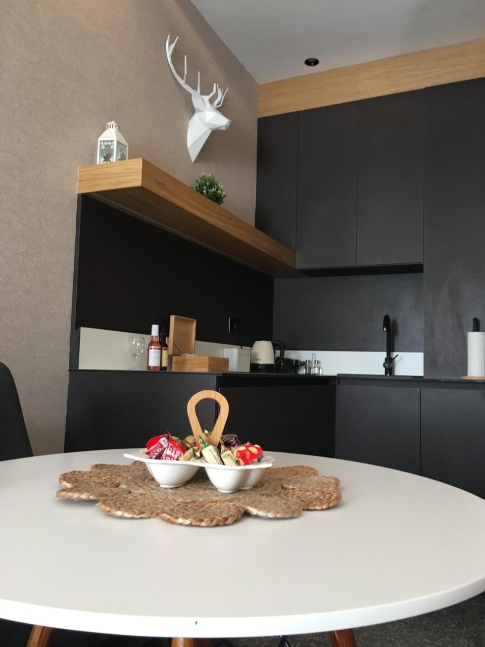 WILD BEAUTY Apartment-Modern mountain 2 view 4