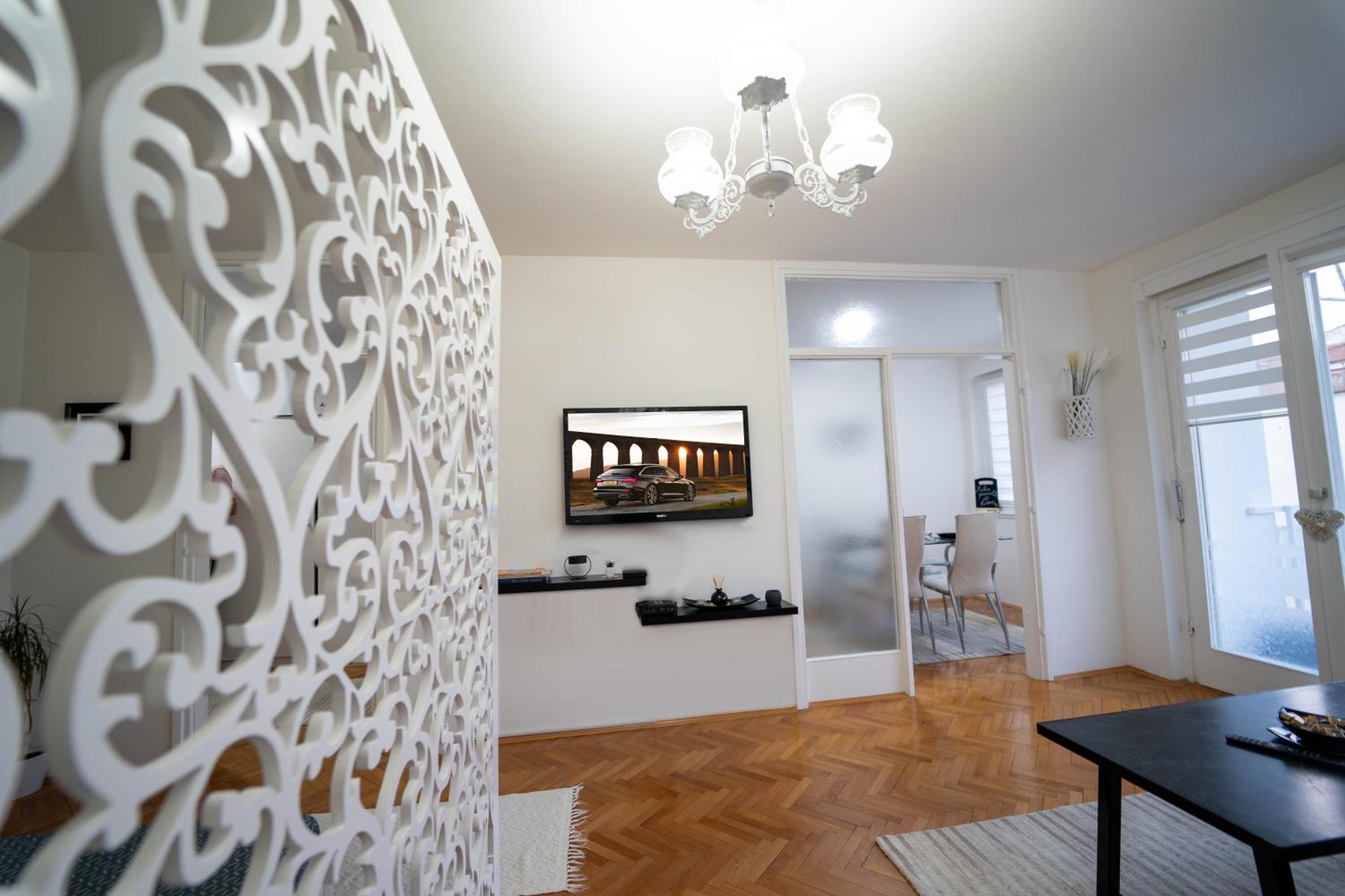 Park Apartment
