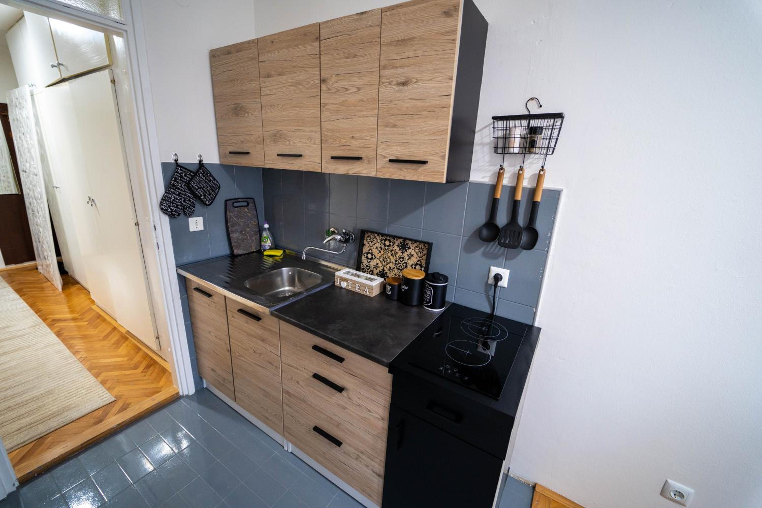 Park Apartment