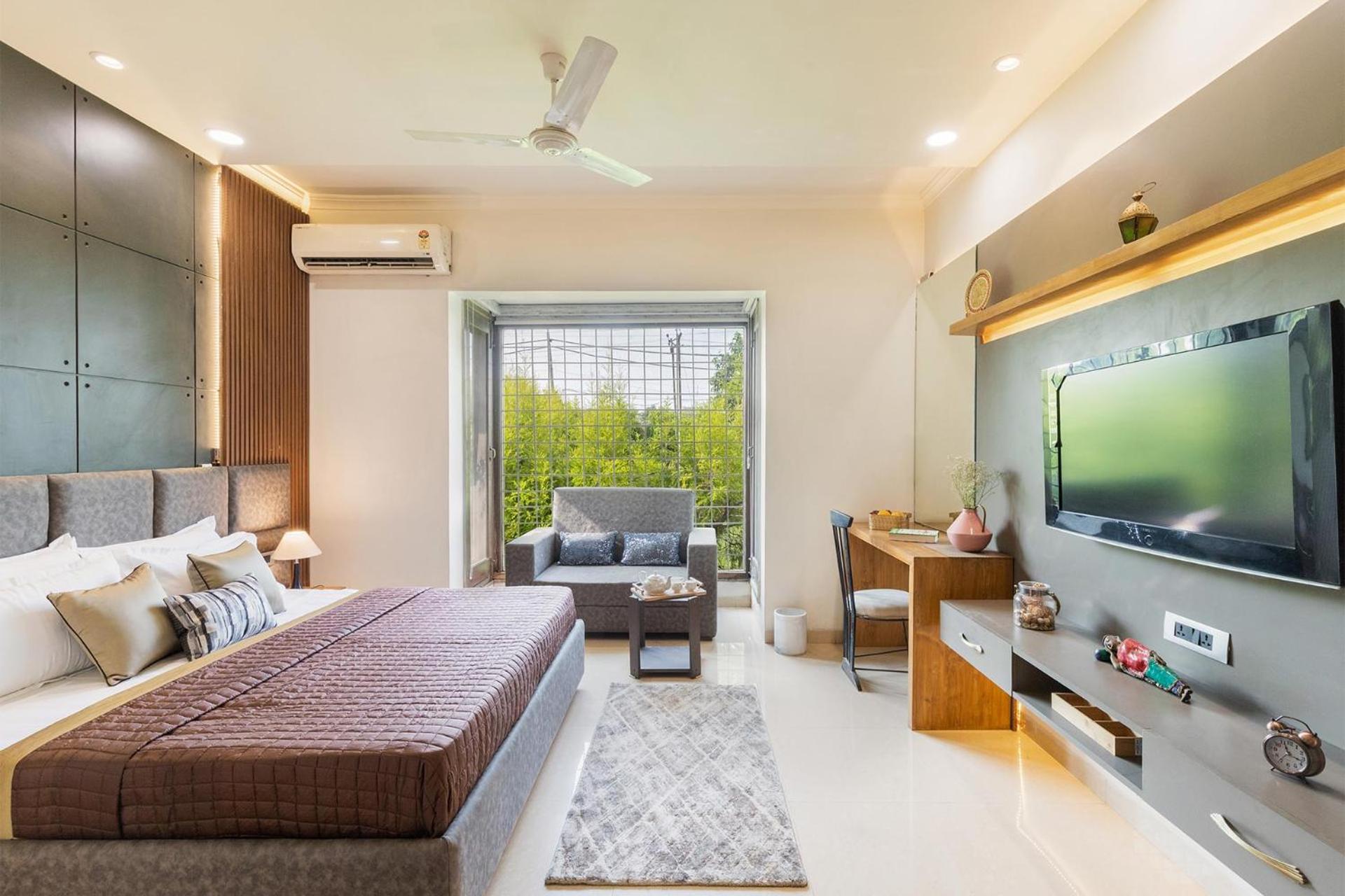 StayVista at The Magnolia Farm in Amritsar 3 BR villa with Indoor Pool & Jacuzzi view 5