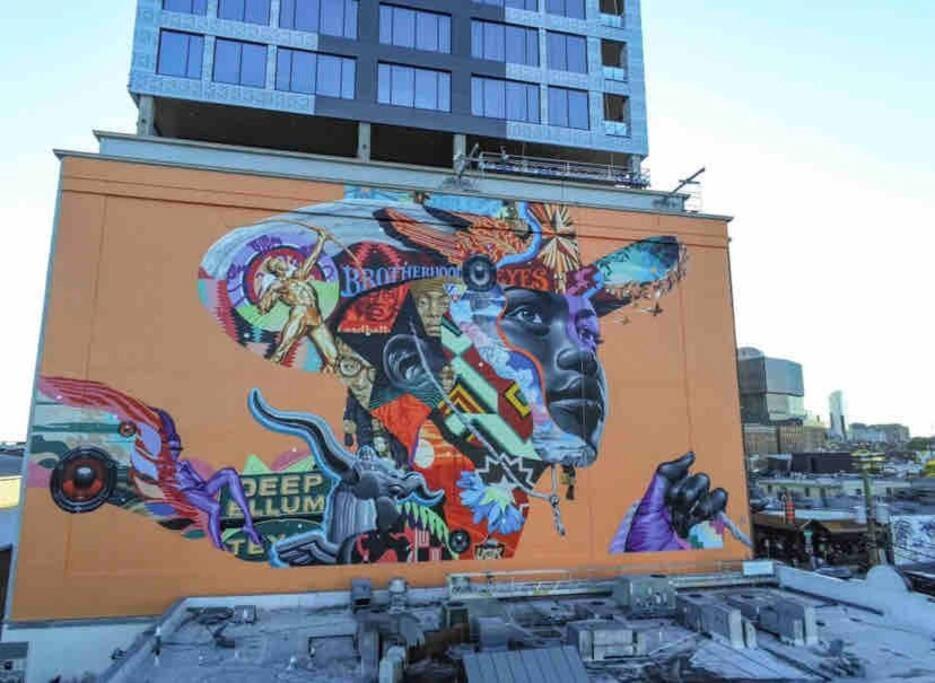 Deep Ellum Art Novea view 4