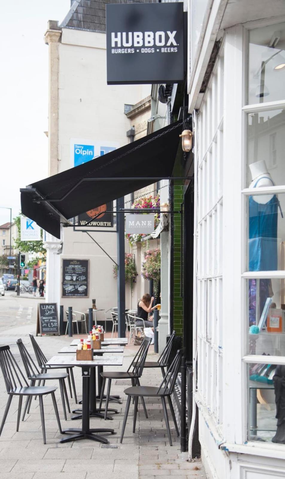 Stag & Hen Retreat - Walk to Nightlife - Sleeps 16 view 3
