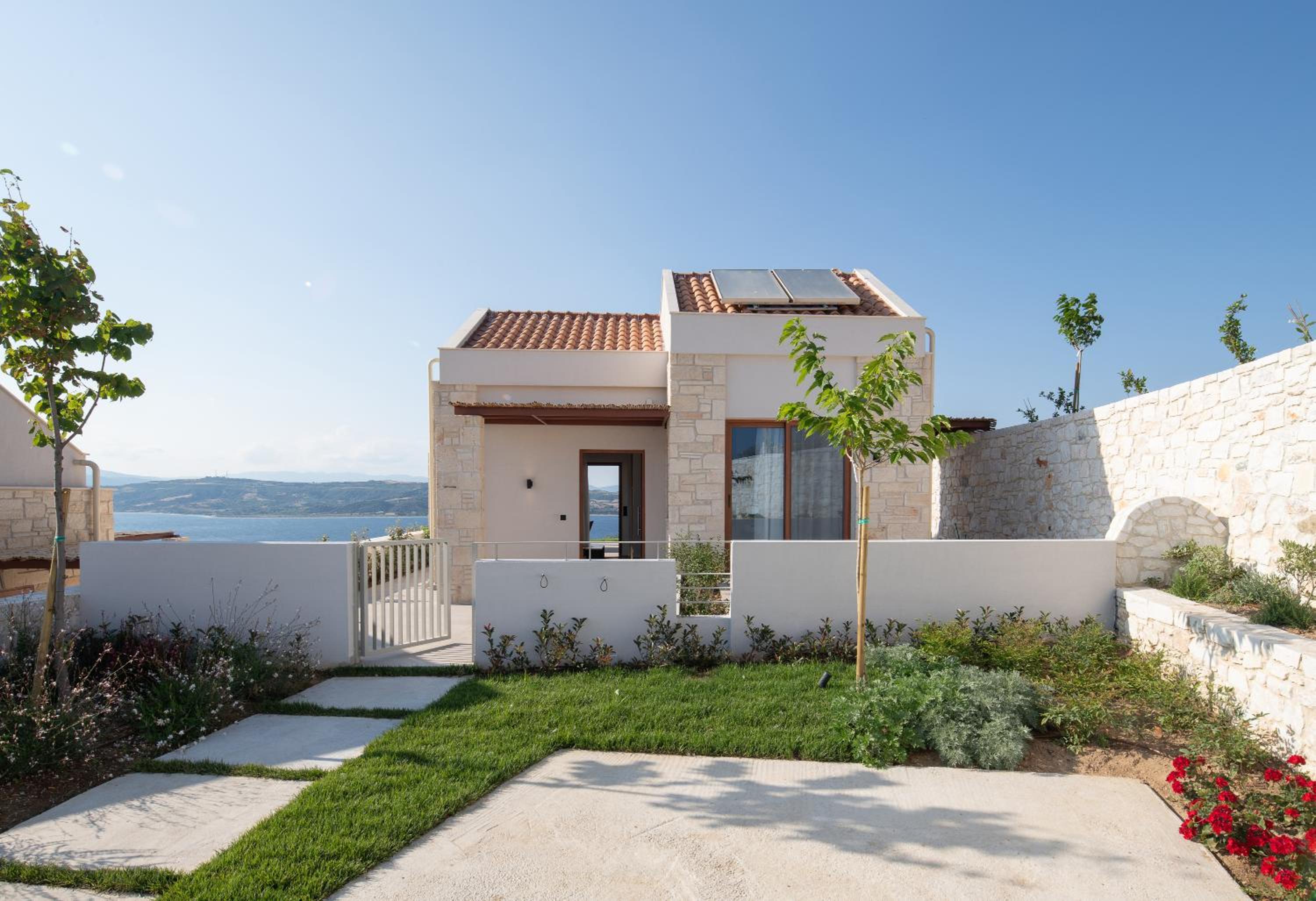 Sun rise Villas ammouliani view 5