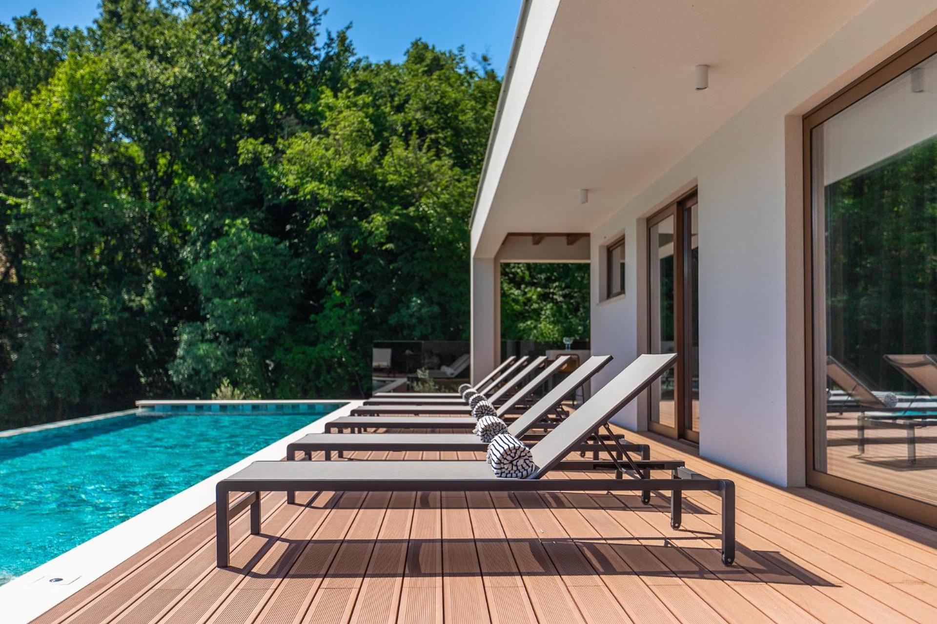 Villa Nicol Tireli view 4