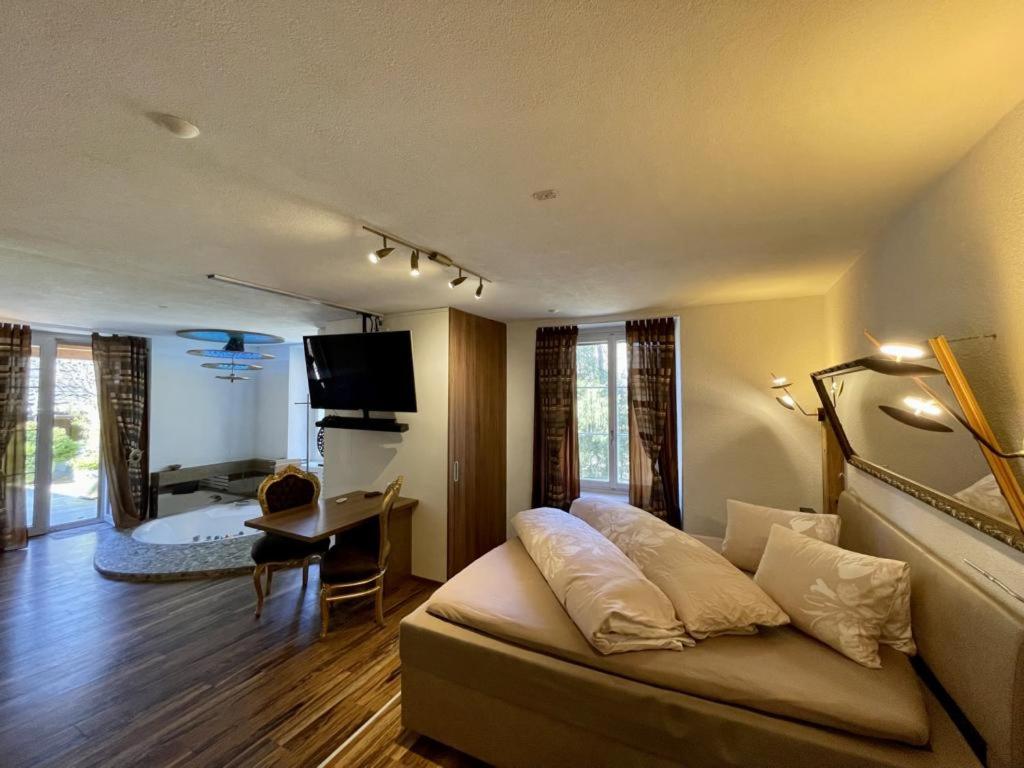 Hotel Krone Sihlbrugg