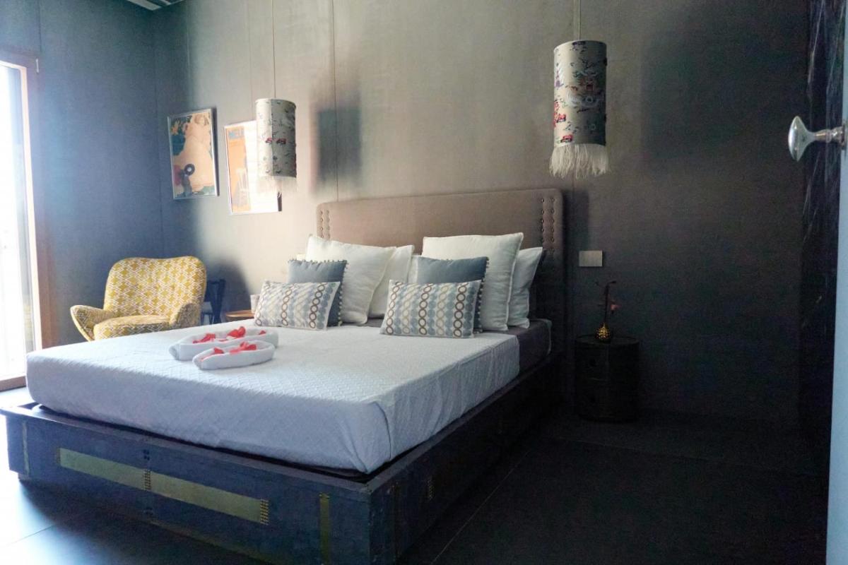 Trastevere Boutique Suite Rome with Gym and Steam Shower