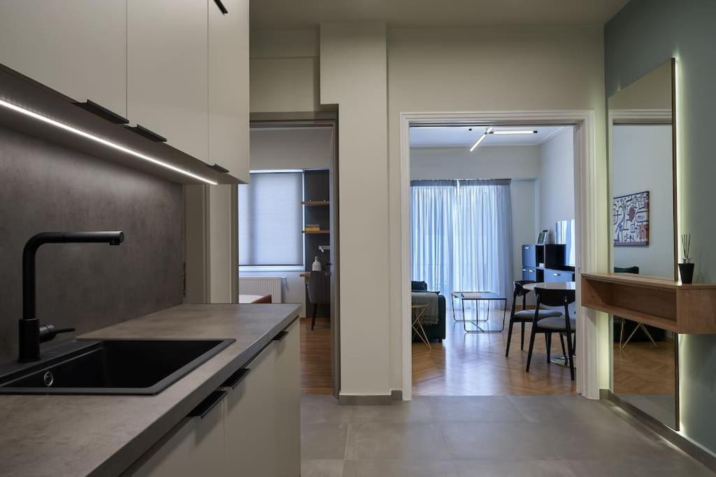 Little Gem: Modern Urban Retreat