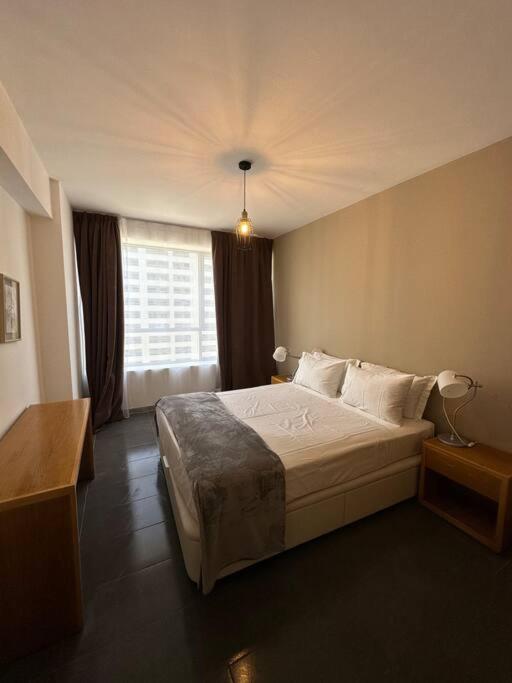 luxury apartment in City Center Hilton view 4