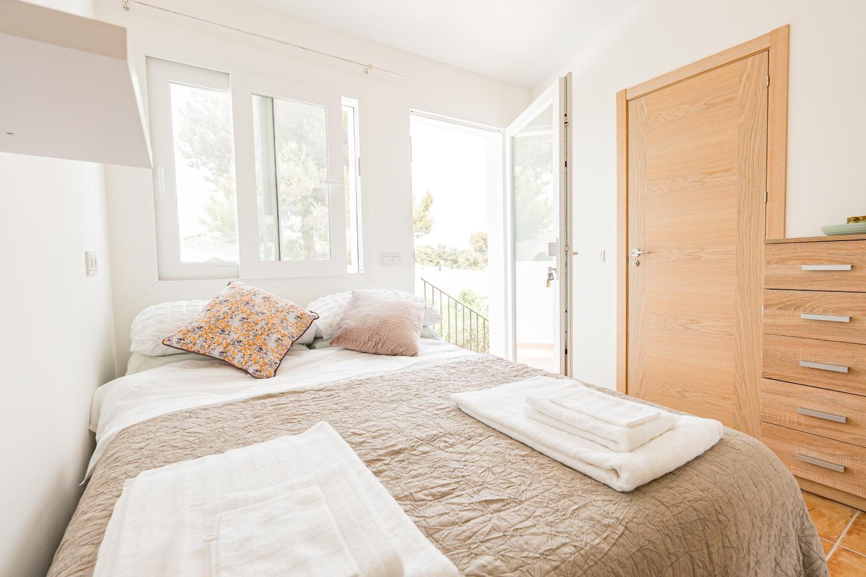 Casa María Top Floor Studio Apartment with Swimming Pool