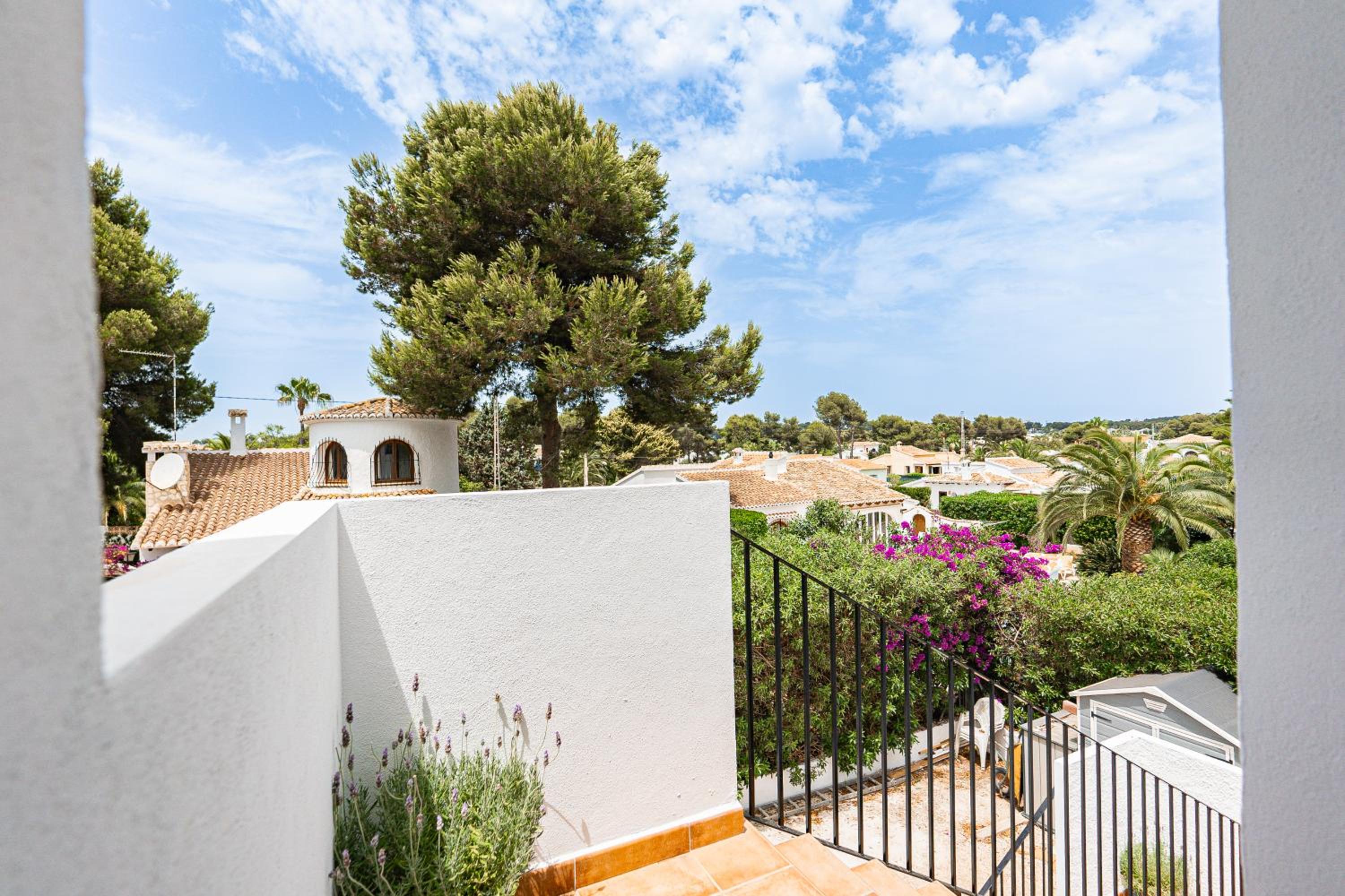 Casa María Top Floor Studio Apartment with Swimming Pool