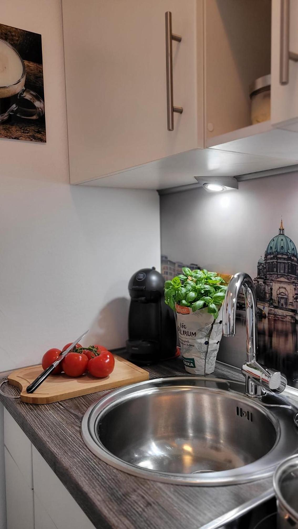 Berlin-Oase - schnuckelige Ferienwohnung an der Grenze zu Berlin
