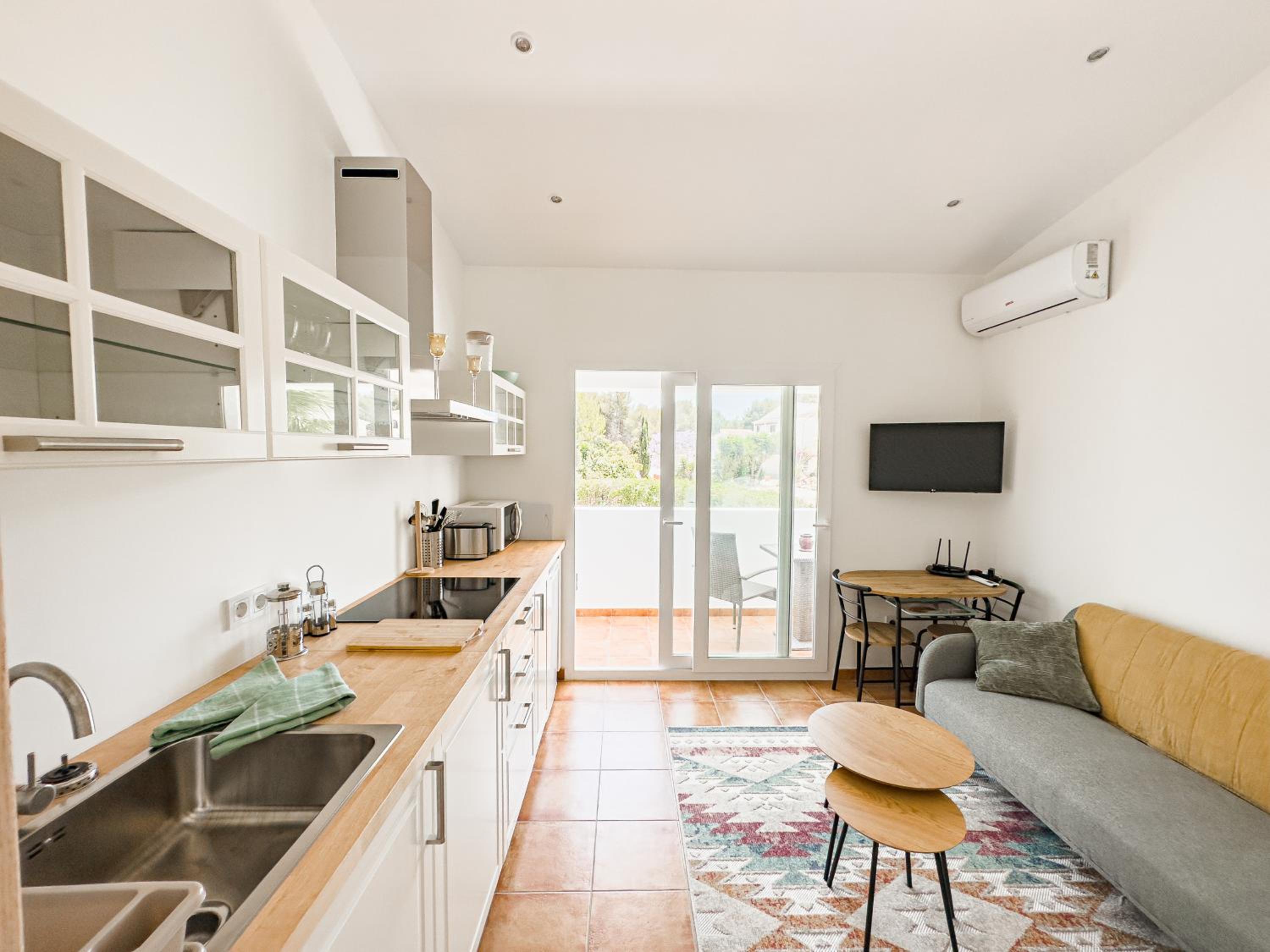 Casa María Top Floor Studio Apartment with Swimming Pool