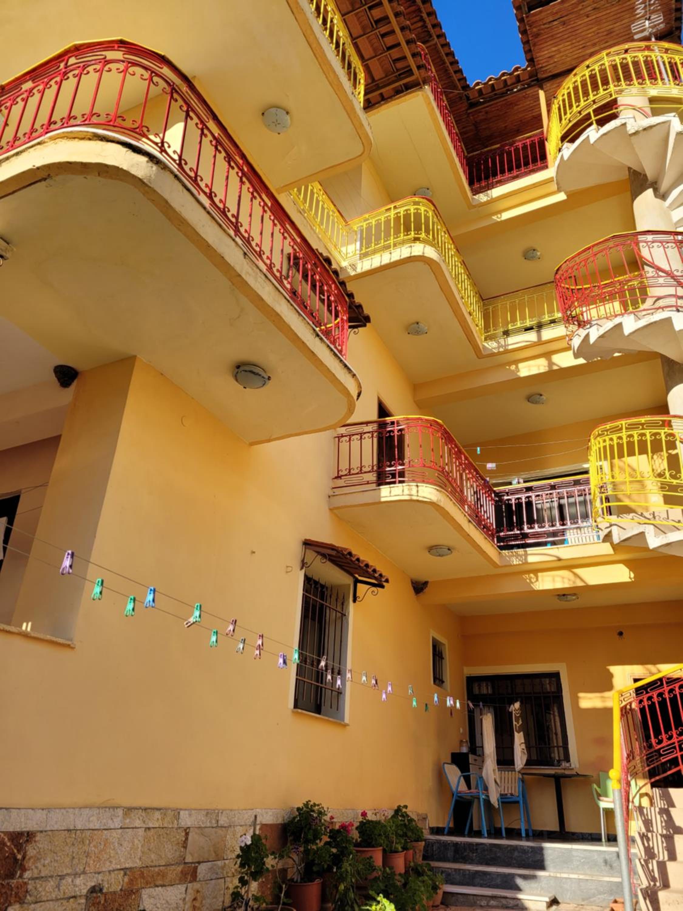 Apartamente plazhi