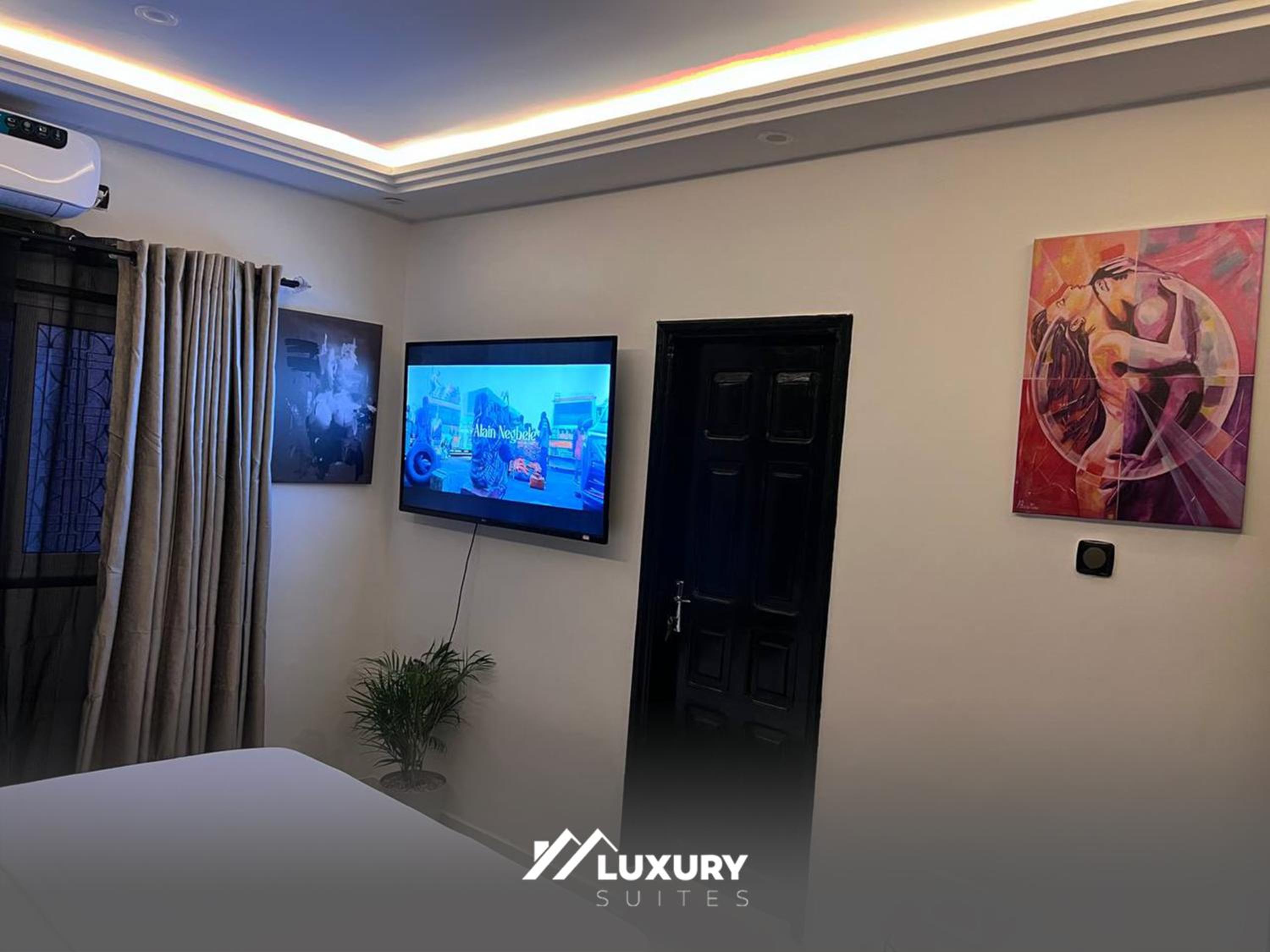 Luxury Suites