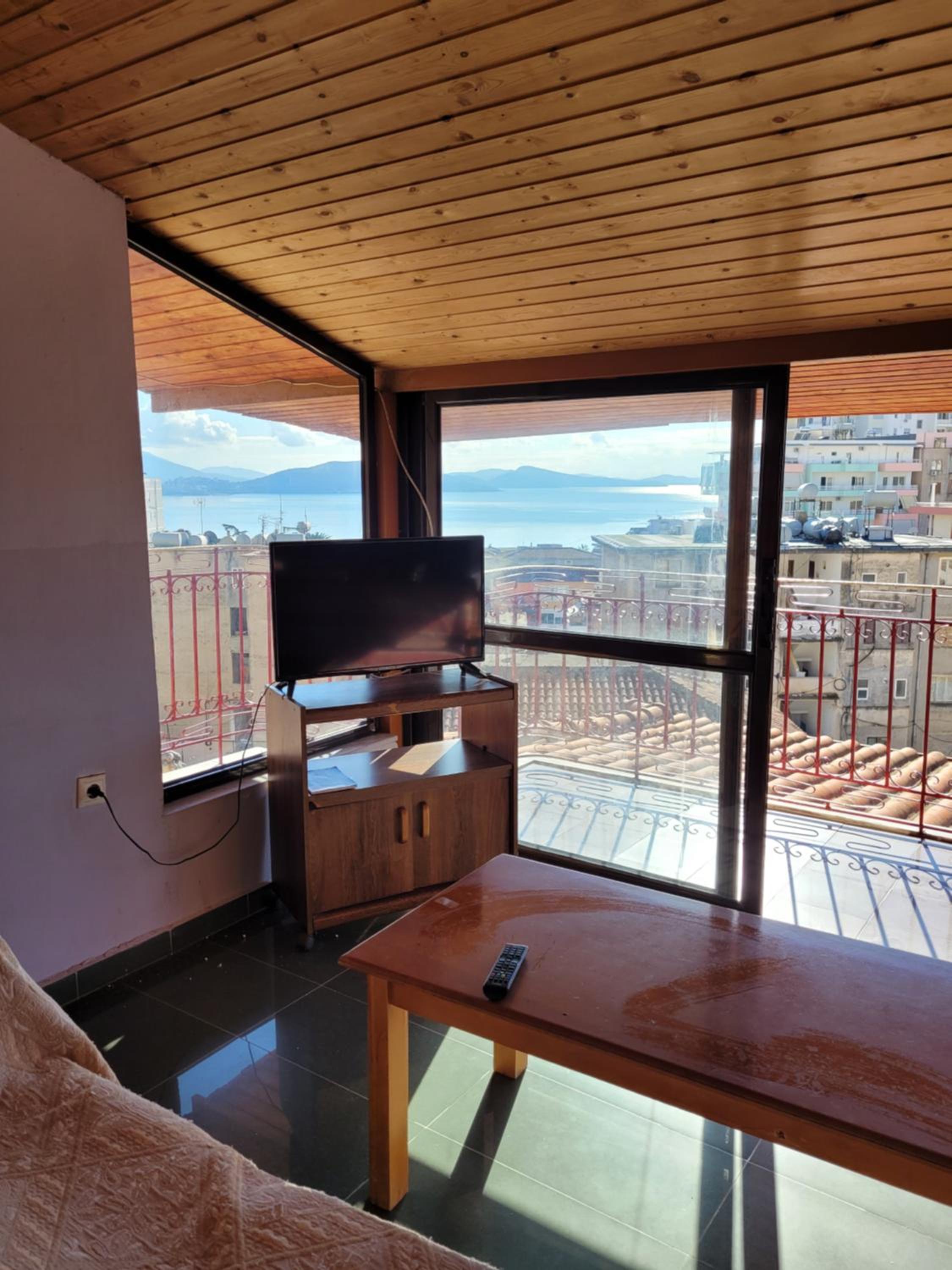 Apartamente plazhi