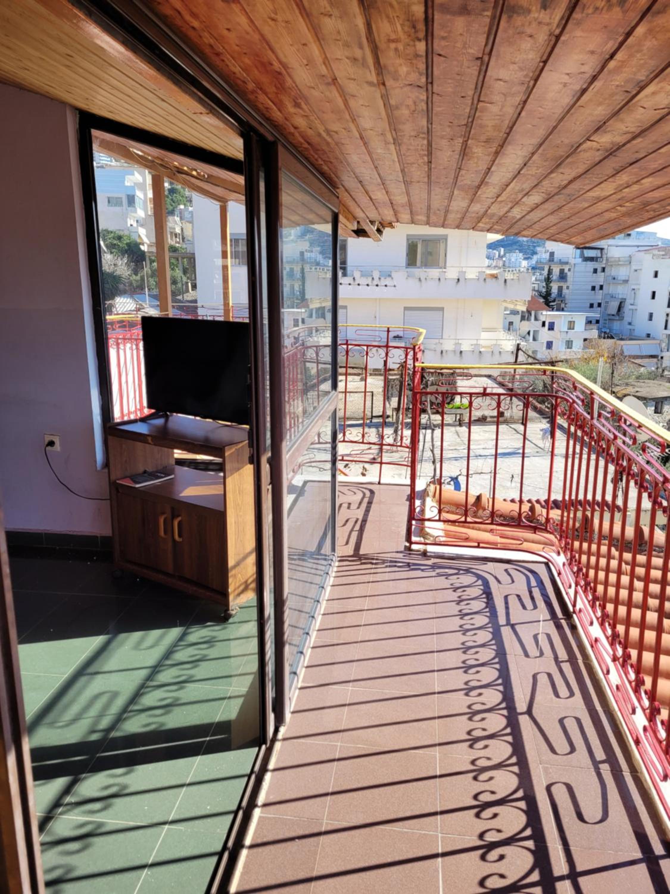 Apartamente plazhi