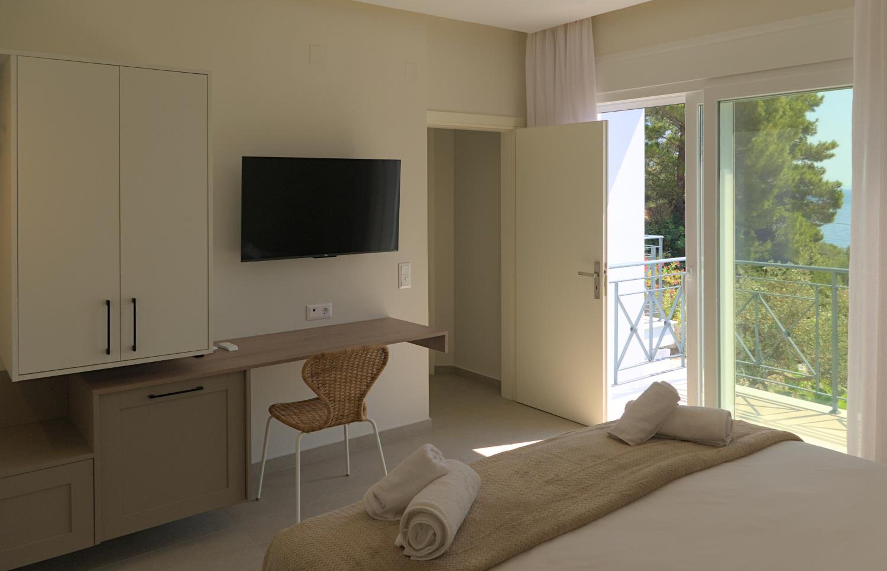 Les Maisonettes