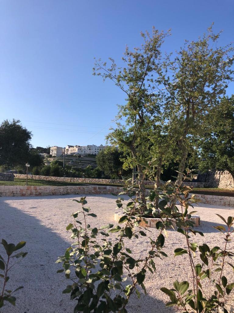 TRULLI LE 2 NICCHIE view 3