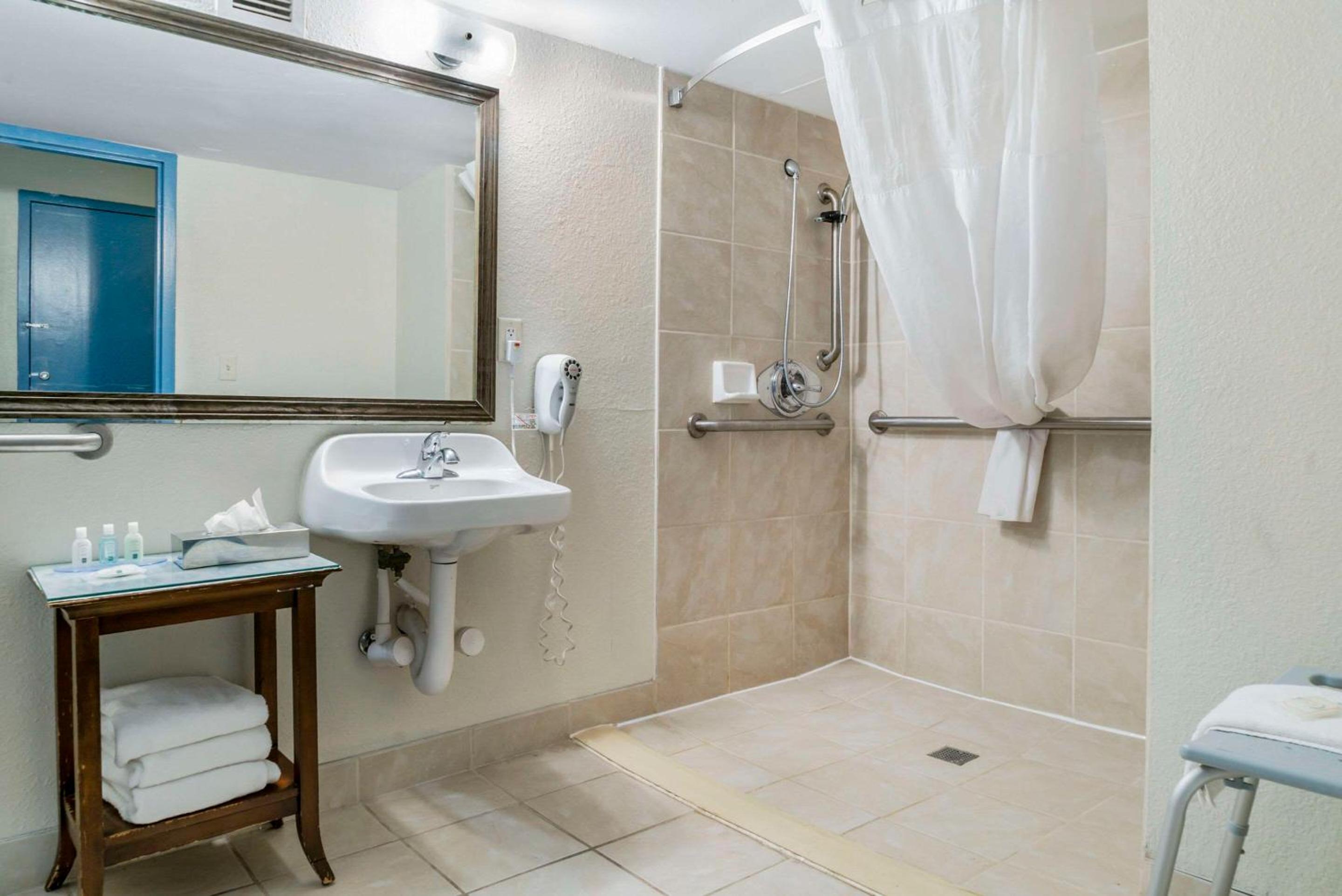 Quality Inn & Suites Banquet Center, Billede 16