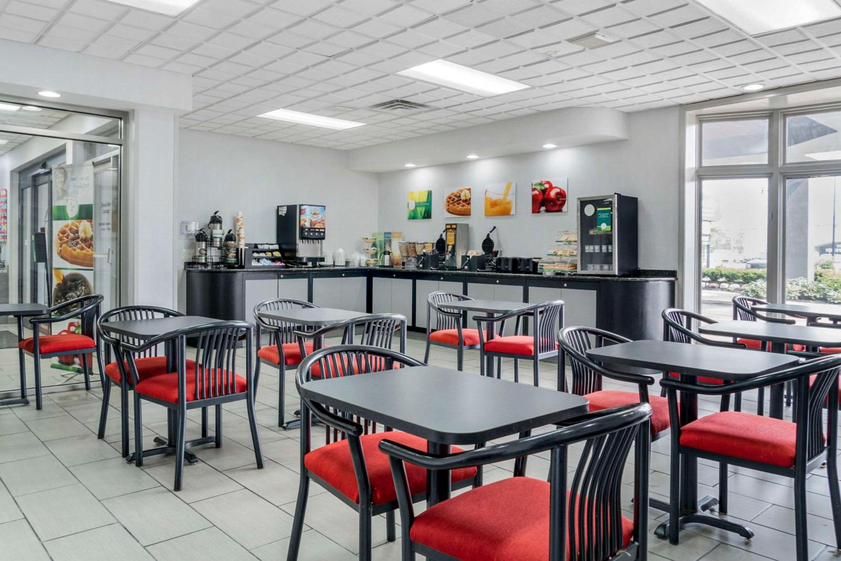 Quality Inn & Suites Banquet Center, Billede 9