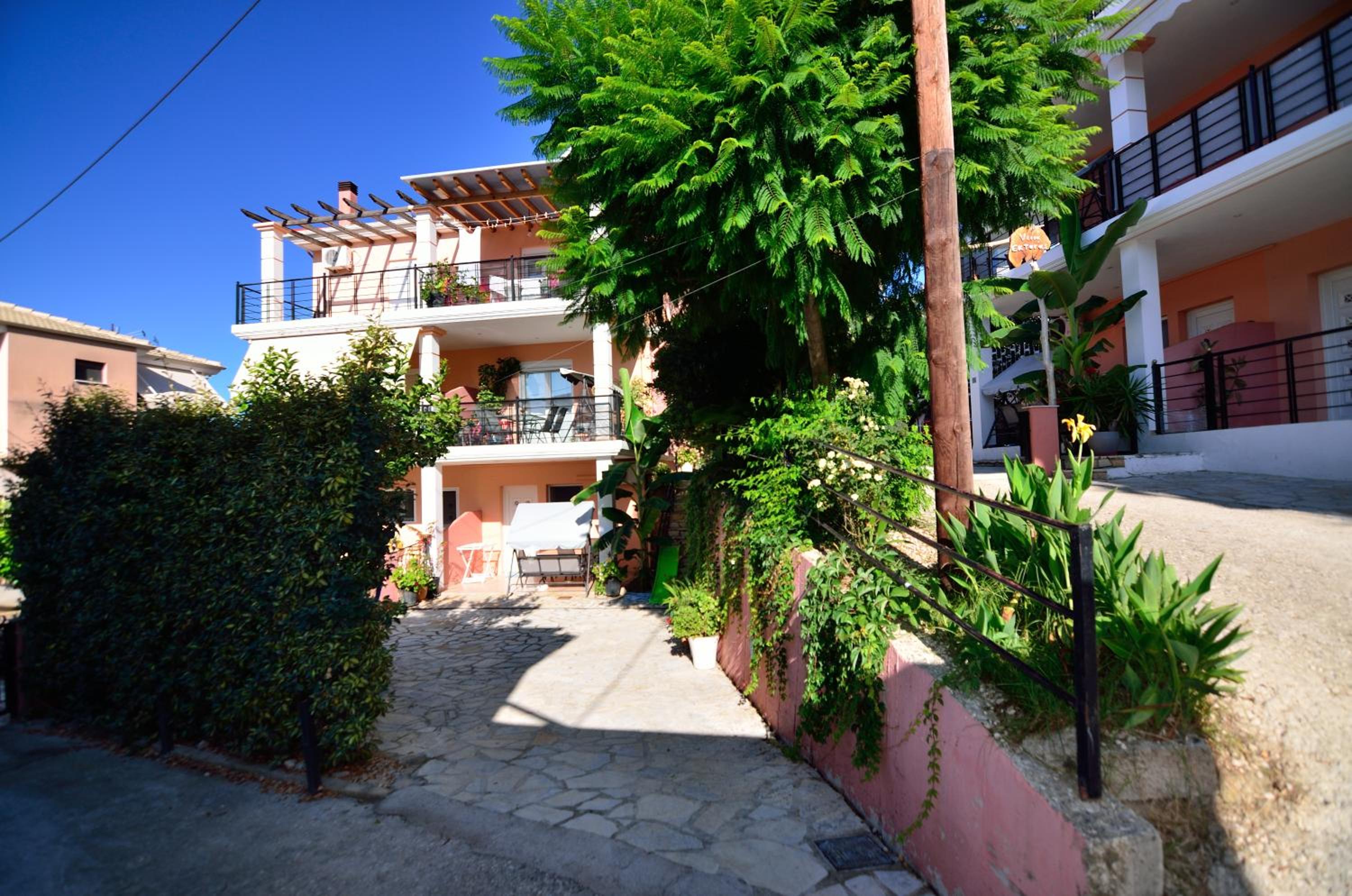 Villa Ektoras by EY Villas