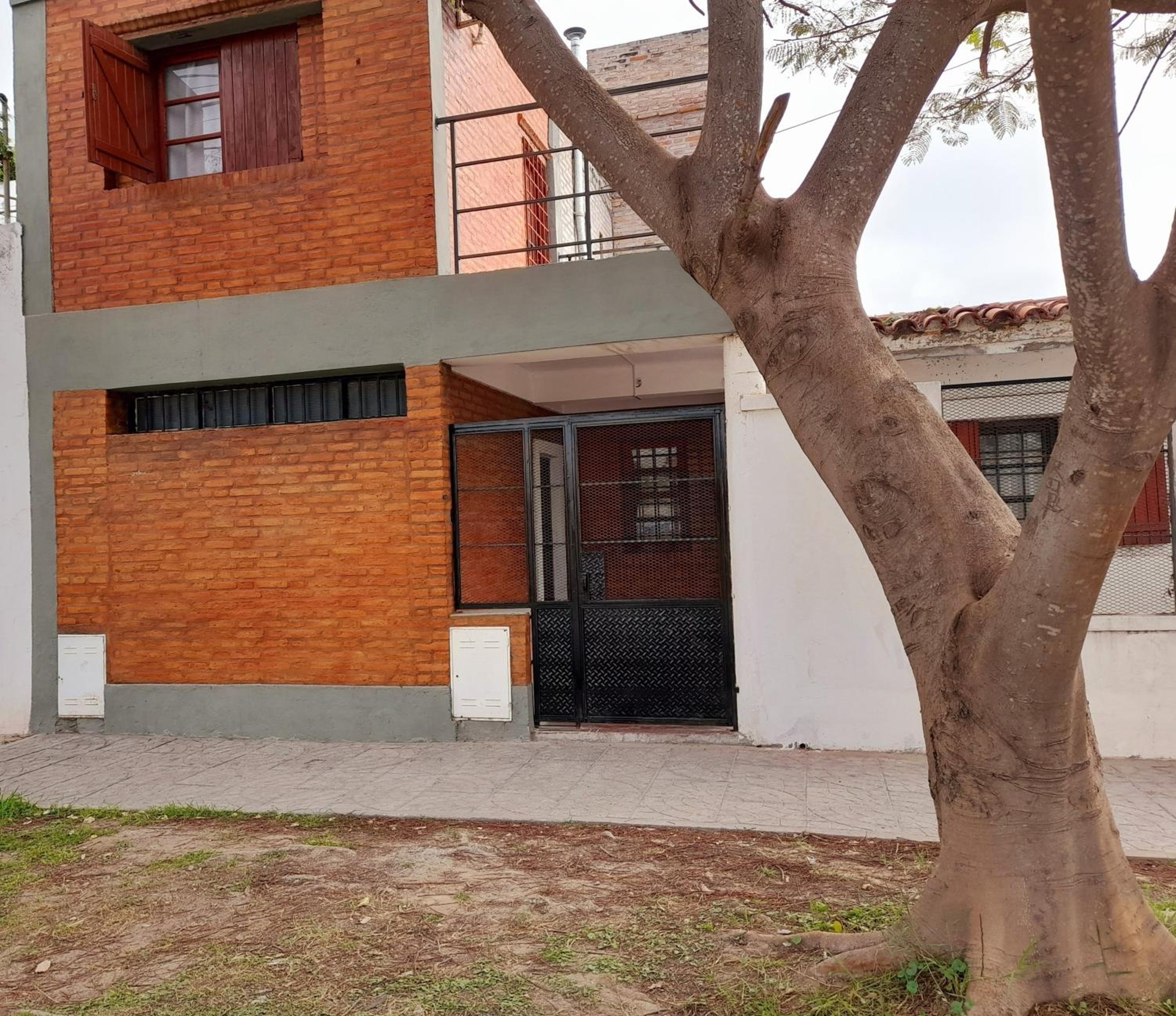 Casa cercana al Estadio Madre de Ciudades