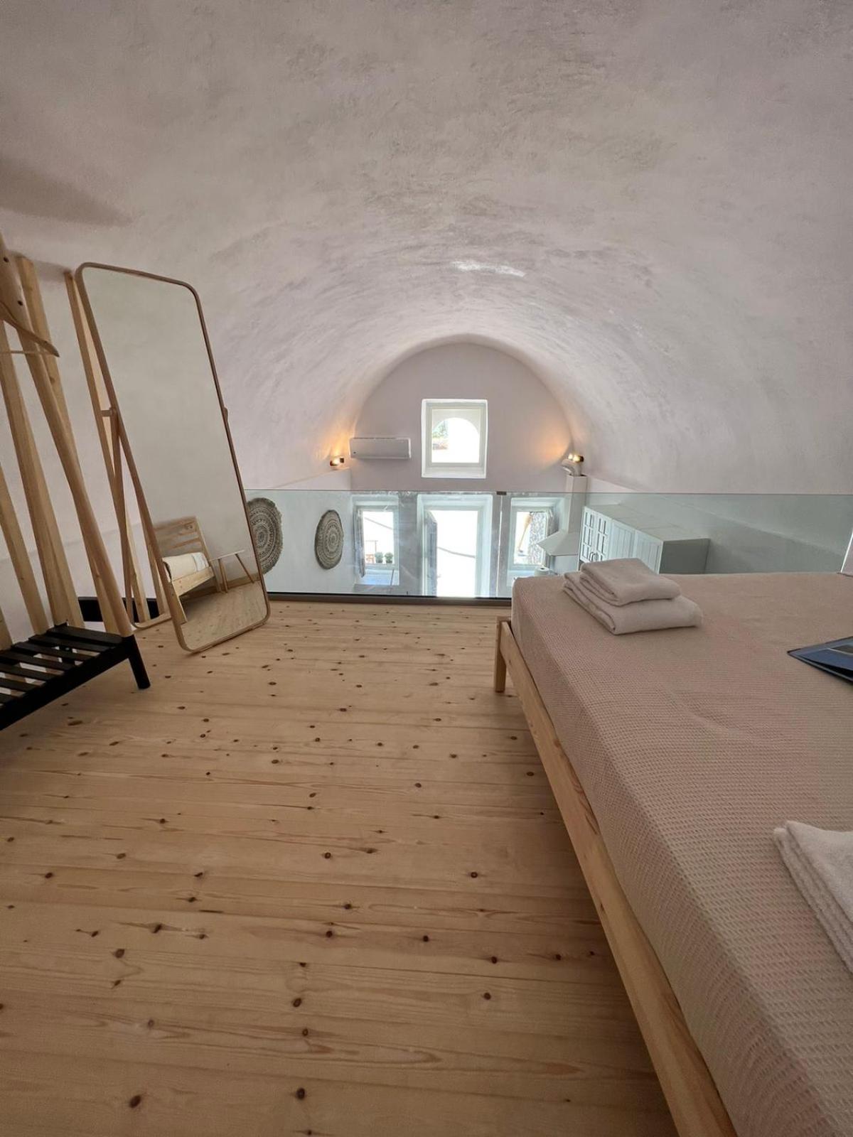 AngelEve Villa with private Jacuzzi photo 5