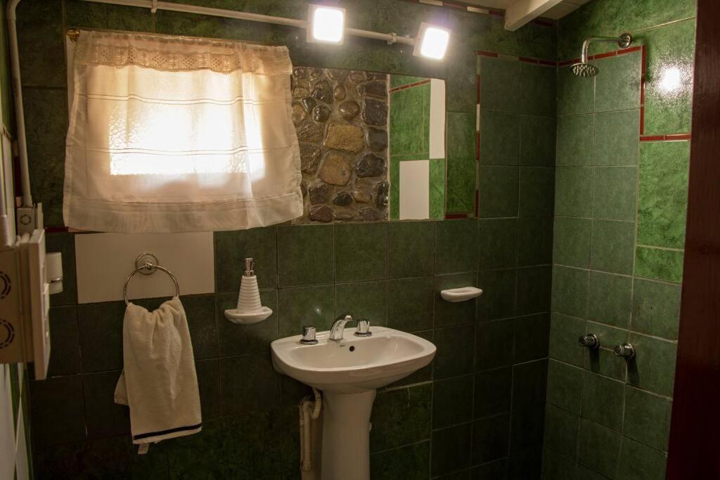 Petit Cottage