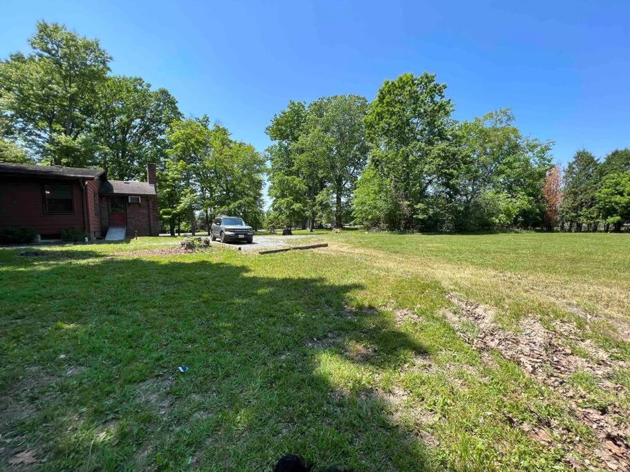 7 acres of nature and fun! view 3