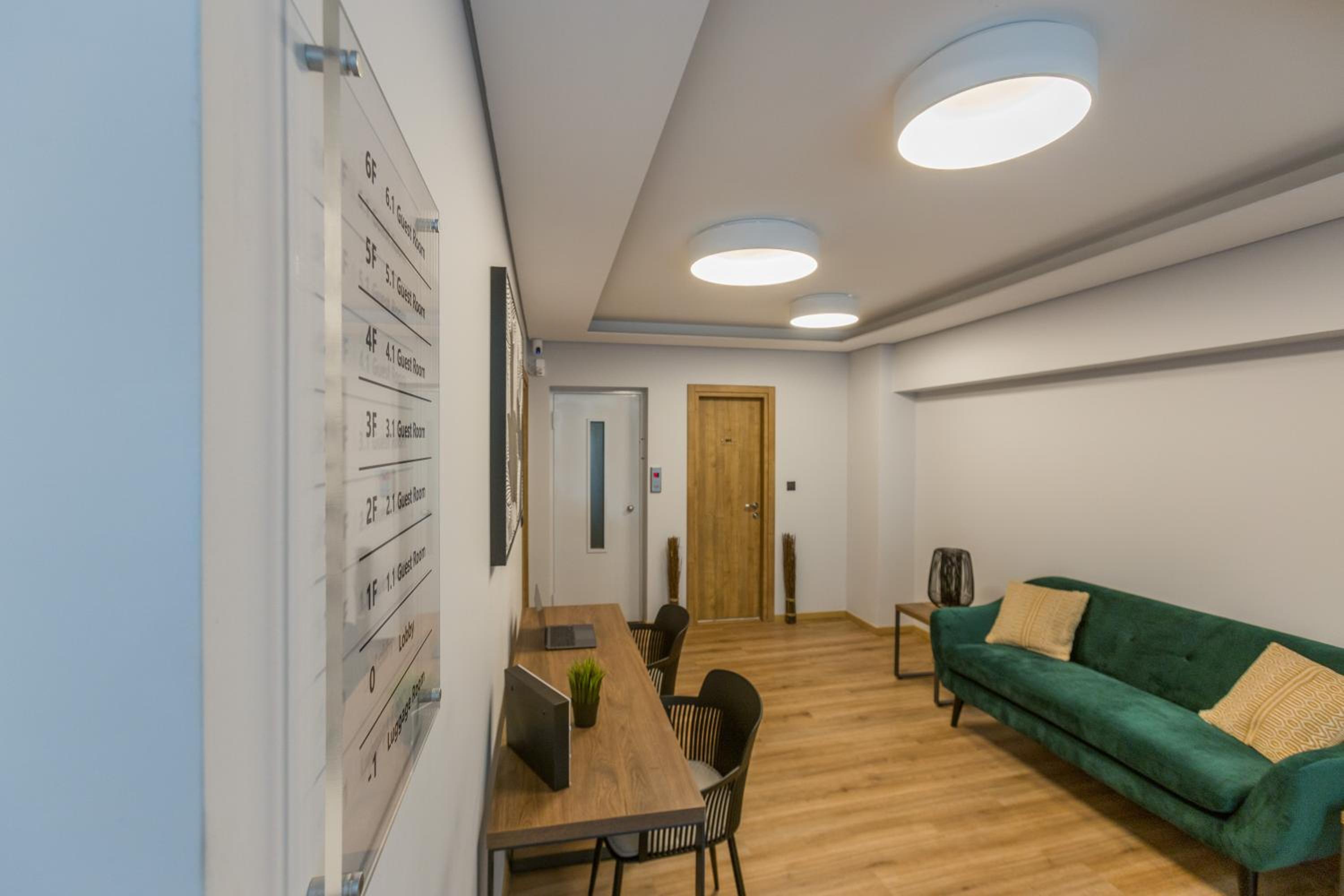 Aethir Urban Stay by Raise