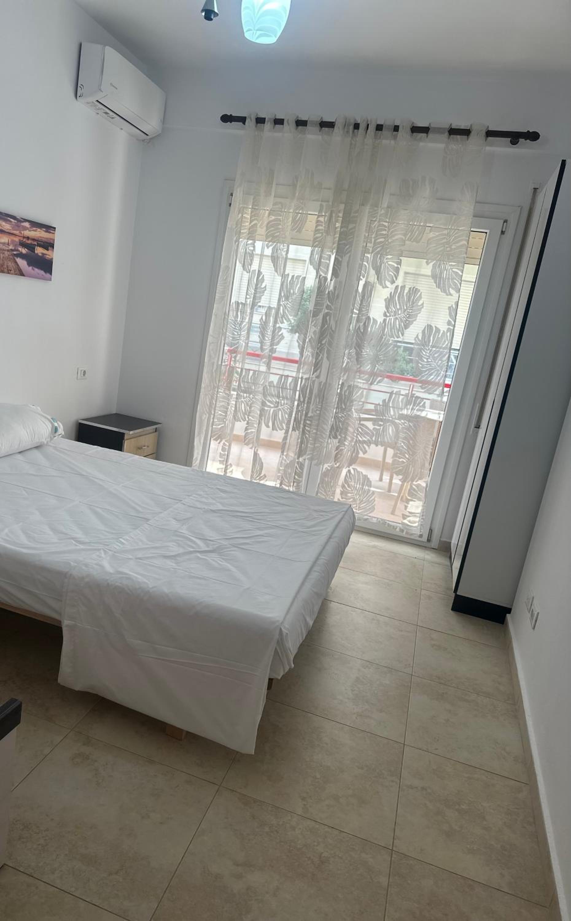 Sunflower apartment