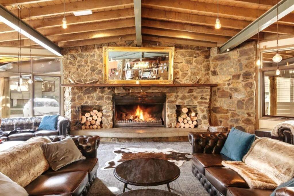Brand New Chalet - Fox Hollow