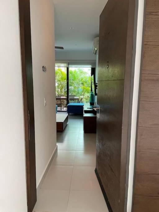 Luxury Apartment with M Benz and & Driver Included view 3