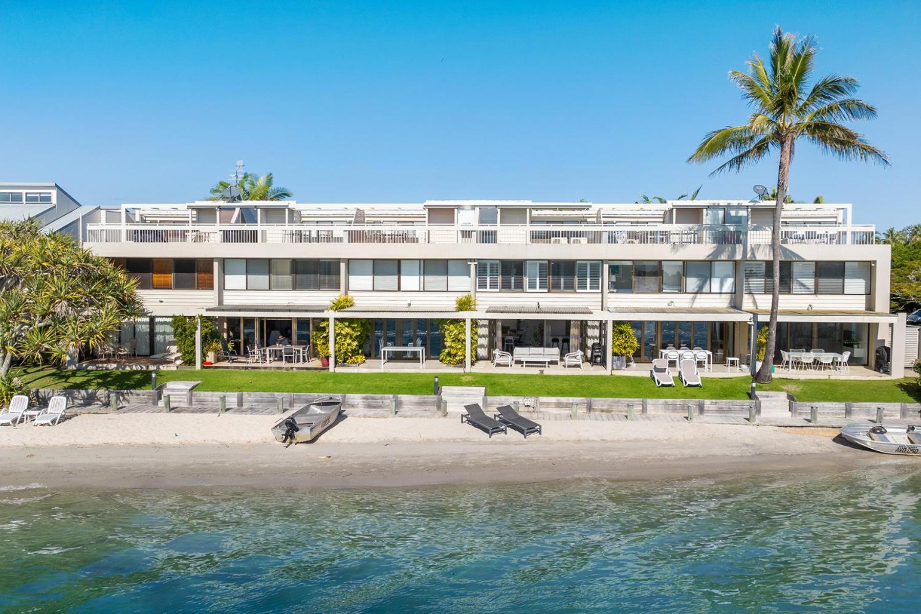 Bellavista 3 Riverfront with Beach