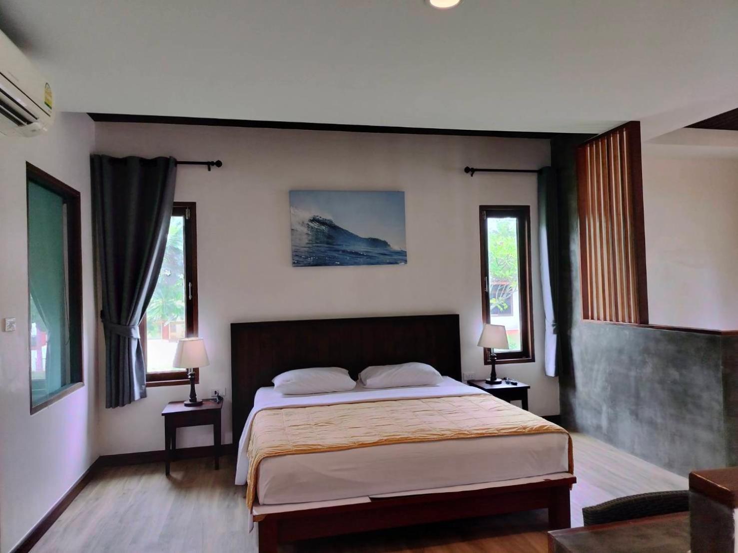 D.R. Lanta Bay Resort
