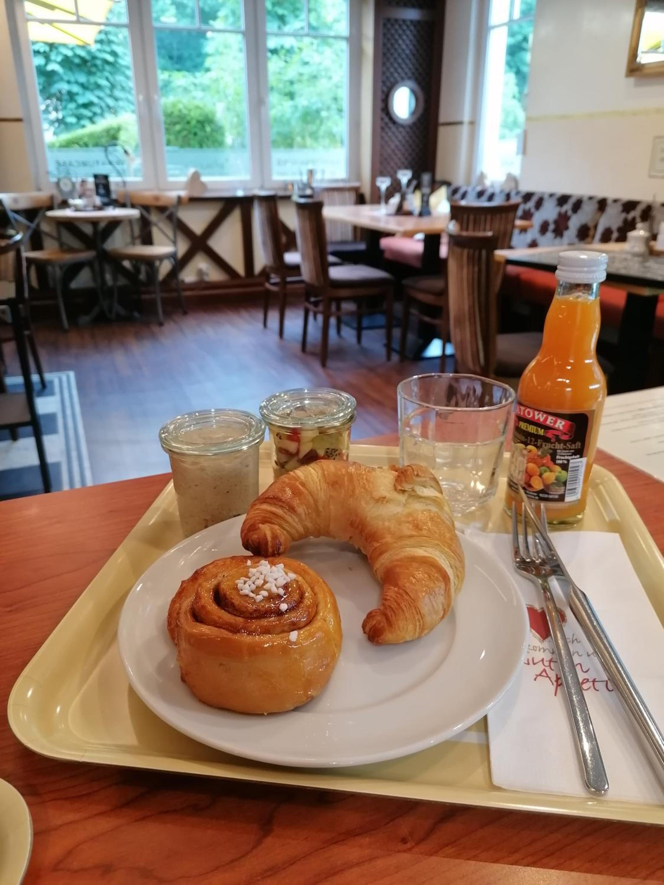 Pension Sanddorn mit Café Carlssons