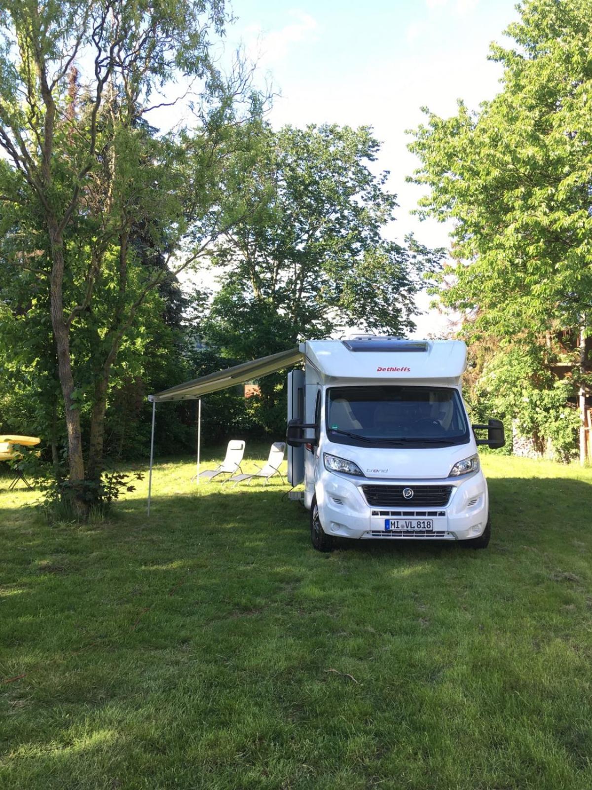 A&G Sodyba camp ąžuolų pavėsyje view 3